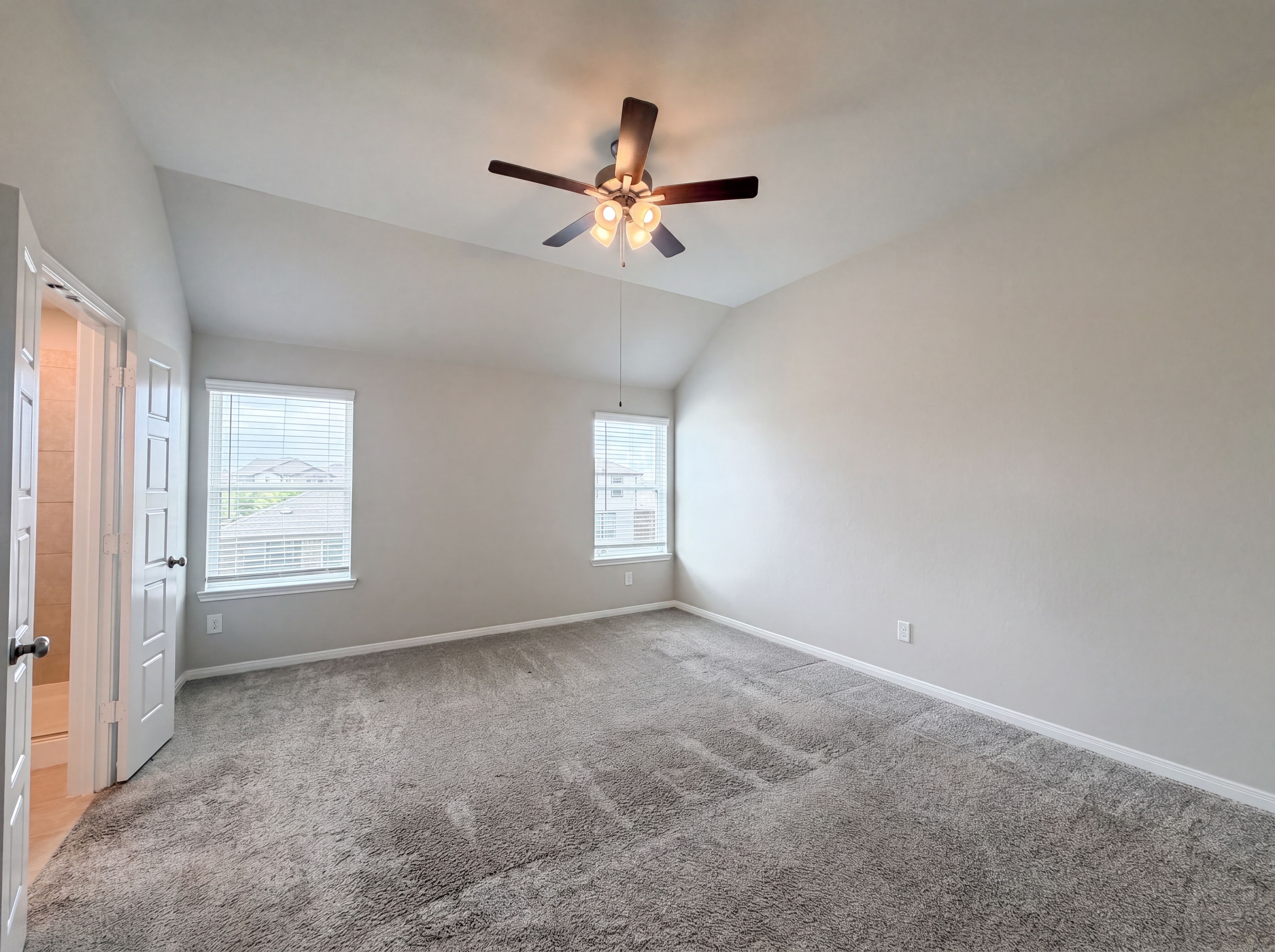 Photo 13 of 21 of 4403 Upland Stream Ln, Katy, TX