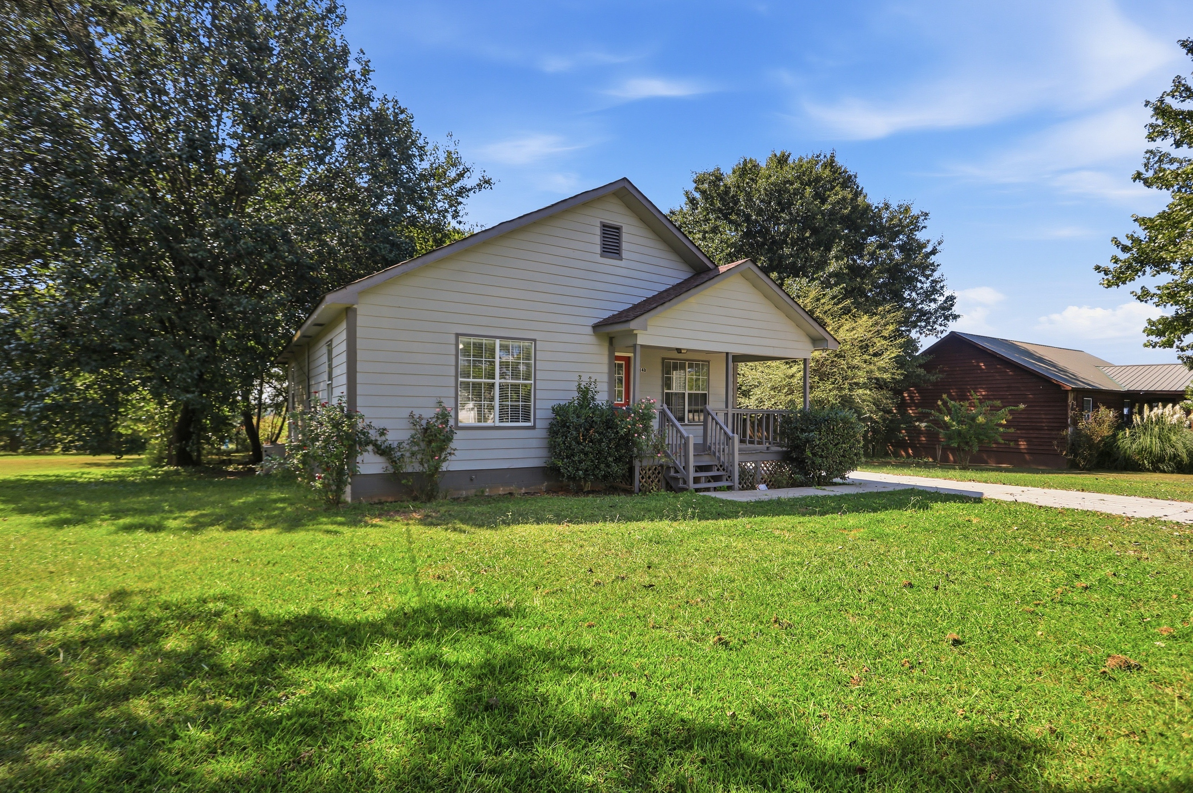 Photo 6 of 32 of 140 Triple D Dr SE, Adairsville, GA