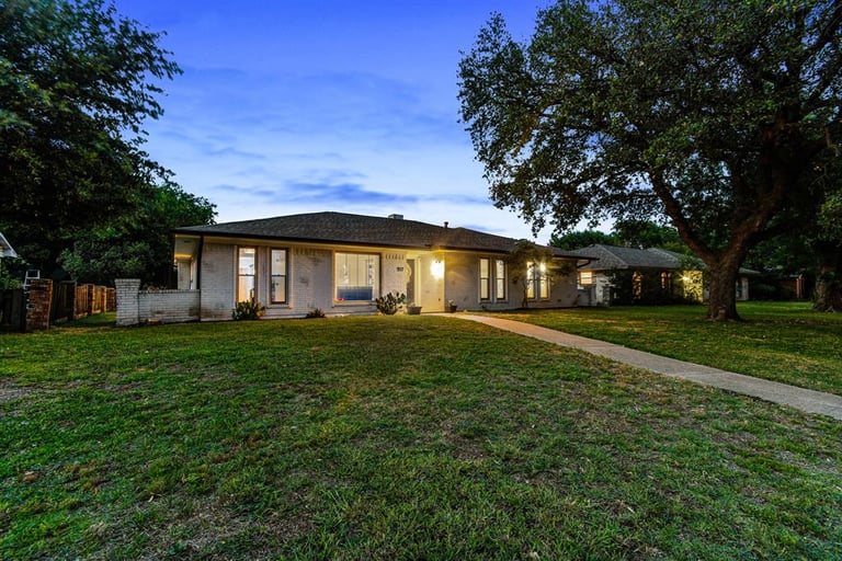 default property photo