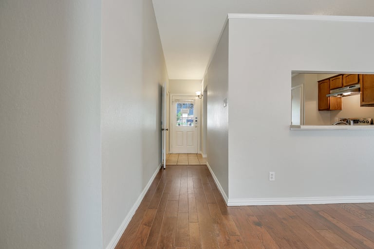 Photo 22 of 26 - 5804 Maurie Dr, Watauga, TX 76148
