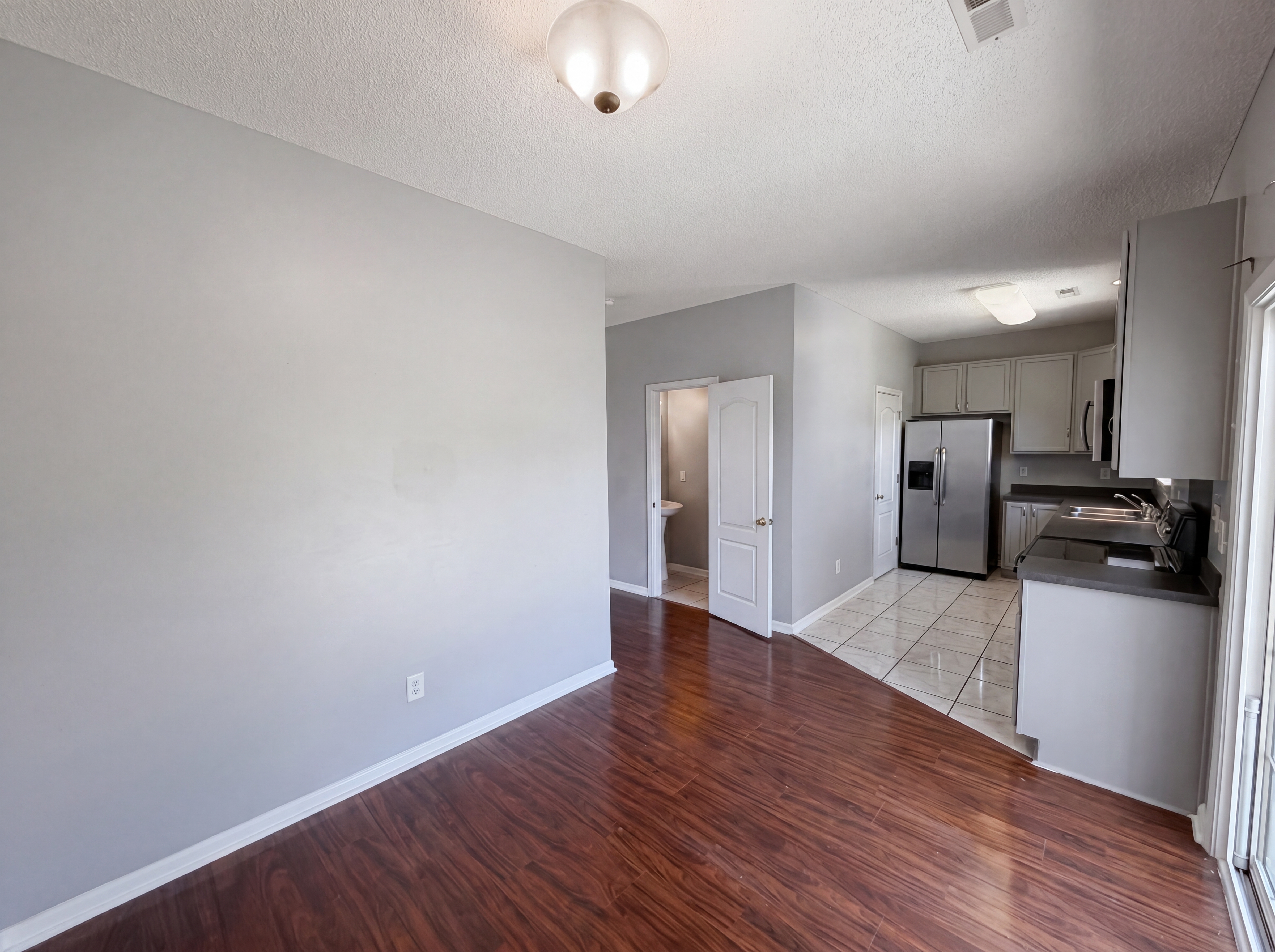 Photo 7 of 20 of 212 Congaree River Dr, Summerville, SC