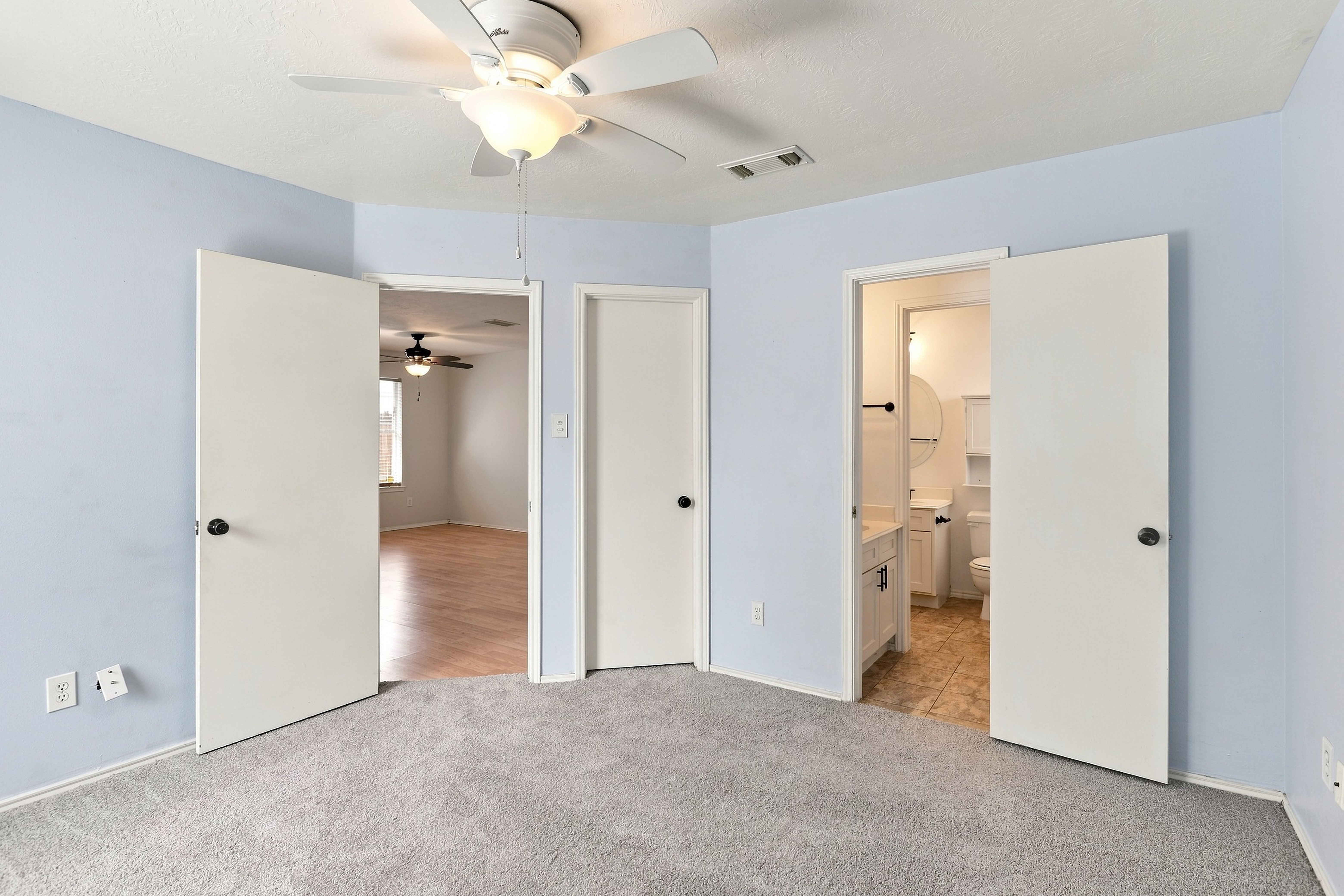 Photo 16 of 26 of 22906 Sherioaks Ln, Spring, TX