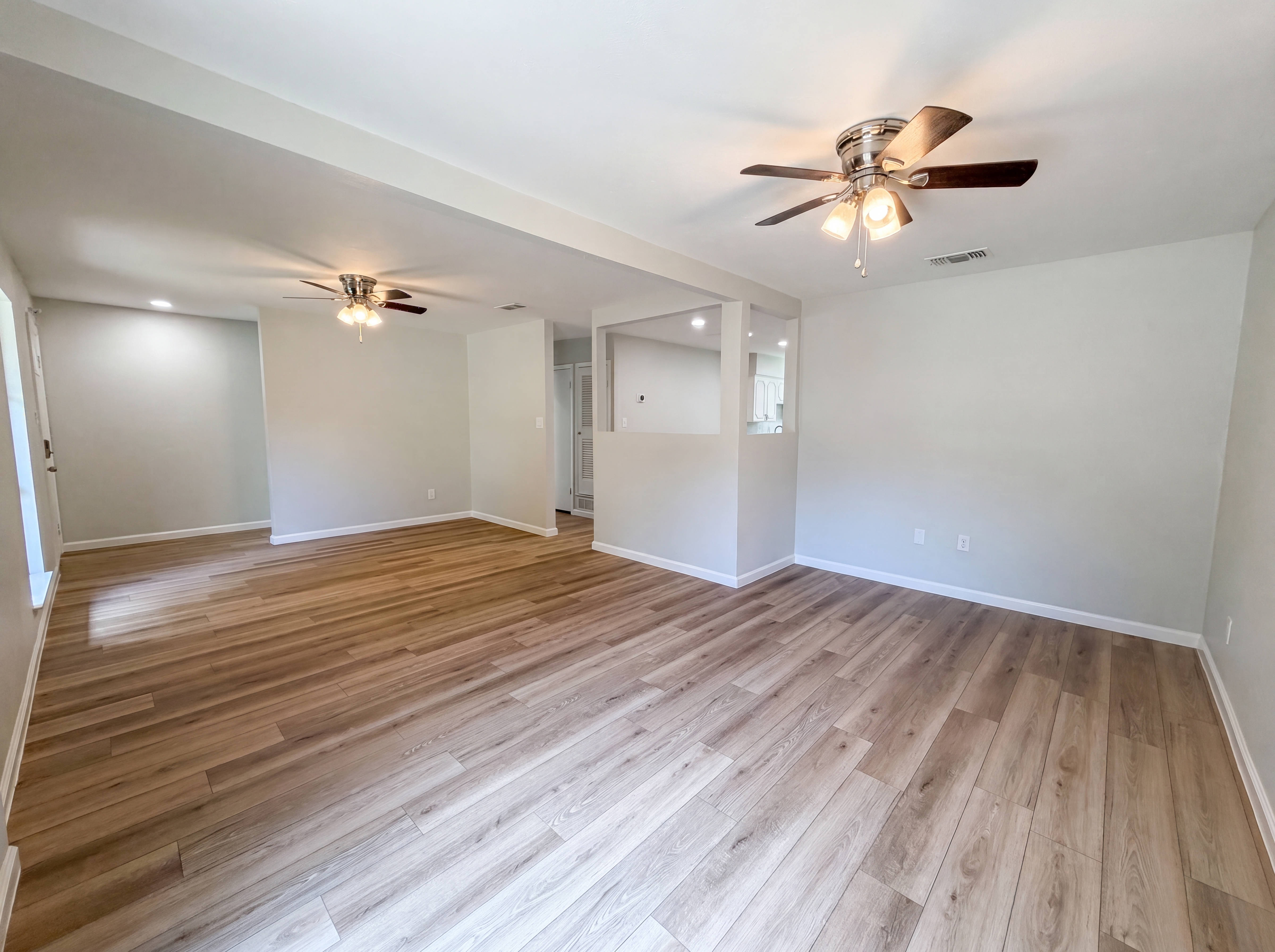 Photo 7 of 25 of 5708 Hanson Dr, Watauga, TX