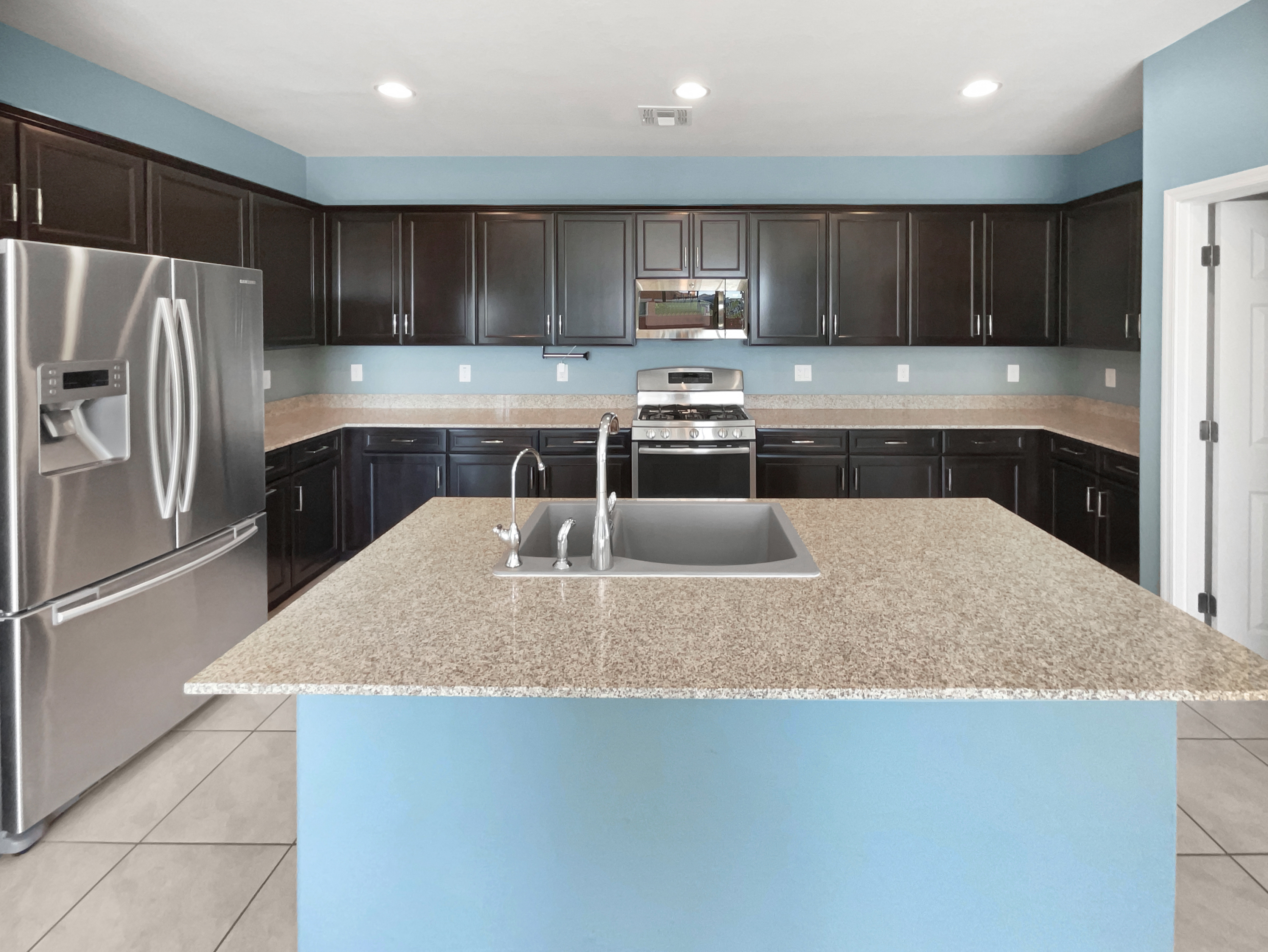 Photo 18 of 37 of 2522 W Brisa Dr, Phoenix, AZ