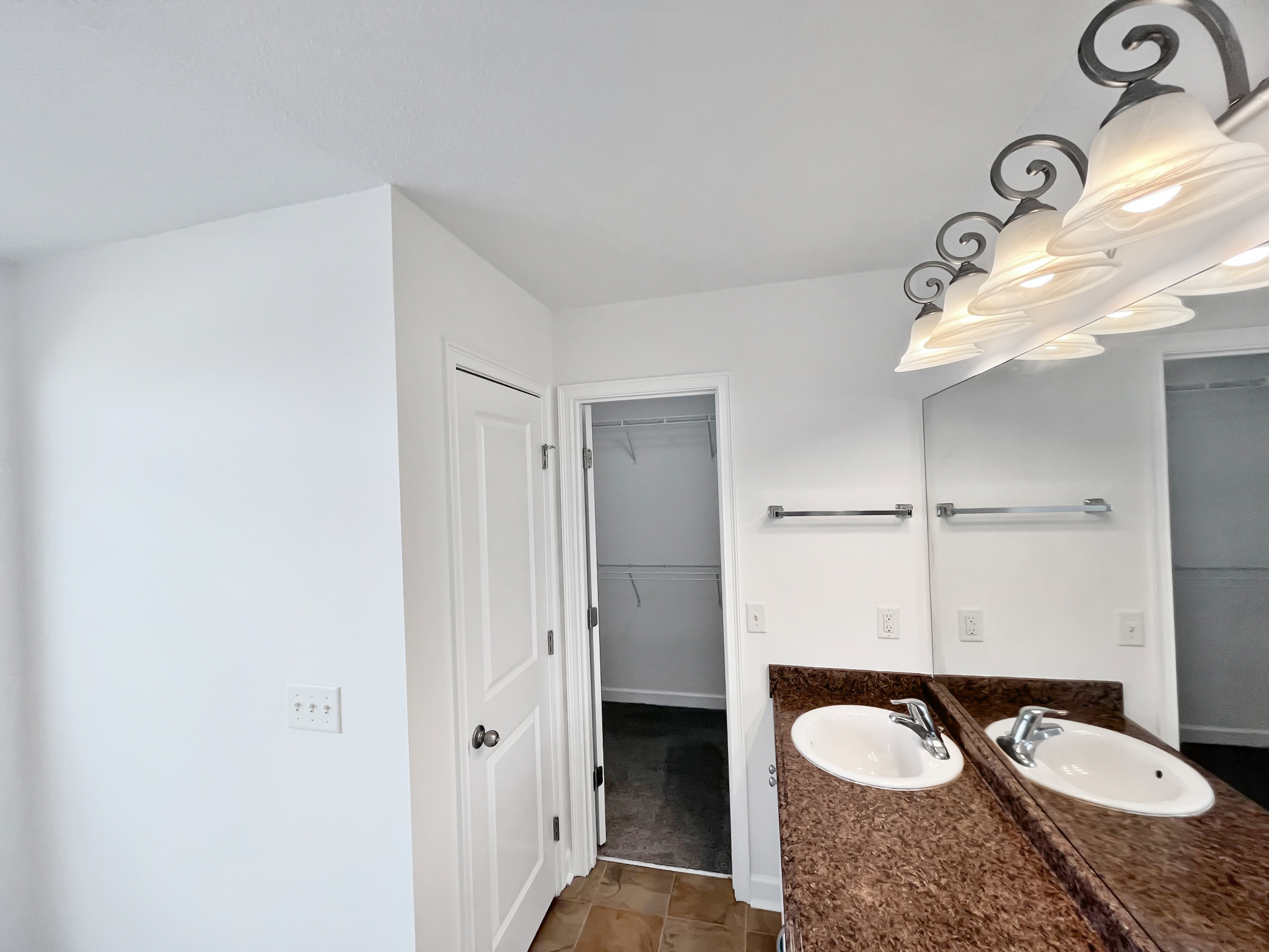 Photo 6 of 15 of 123 Grandview Dr, Hinesville, GA