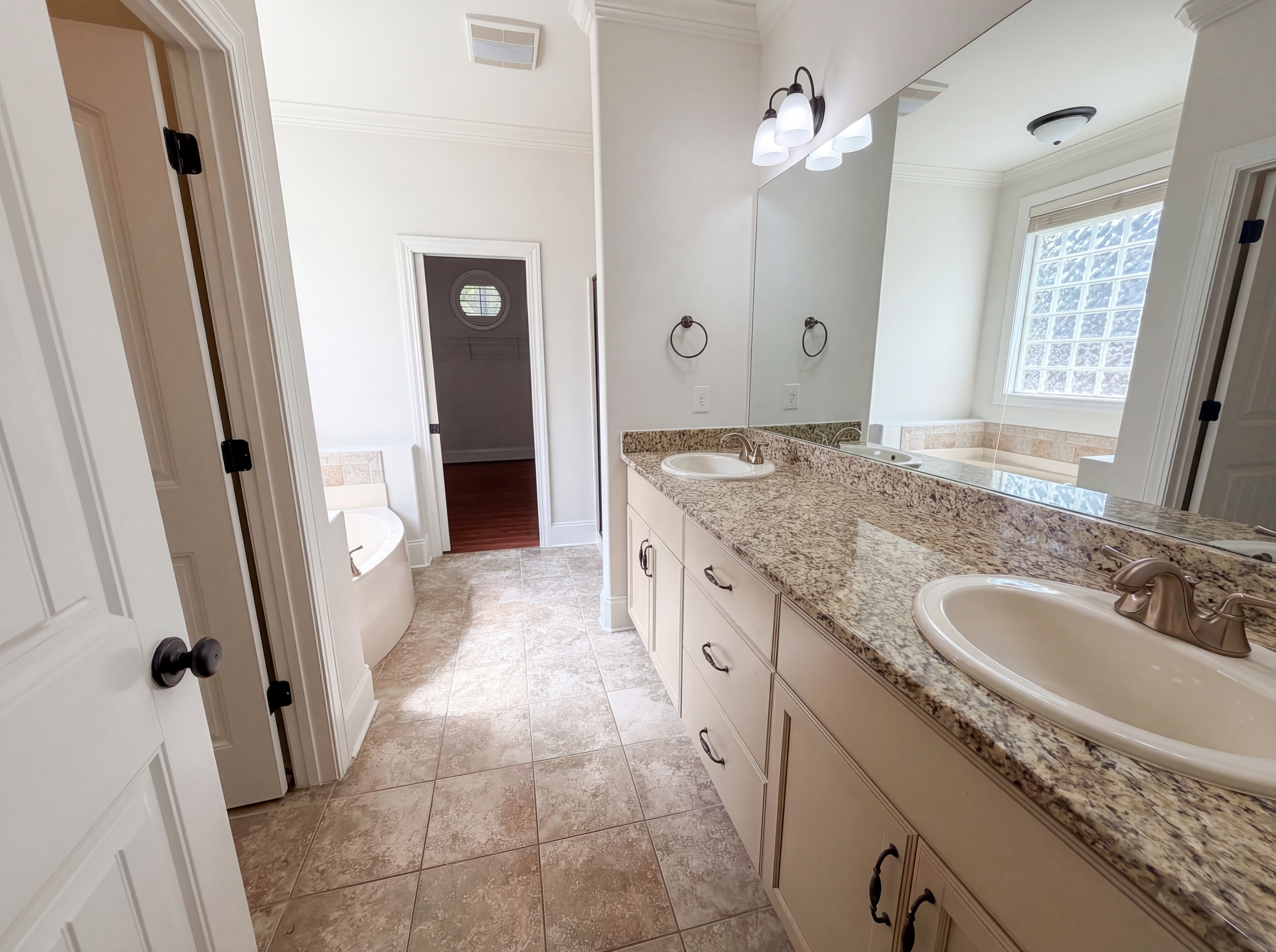 Photo 13 of 19 of 105 Wineberry Way, Greenville, SC