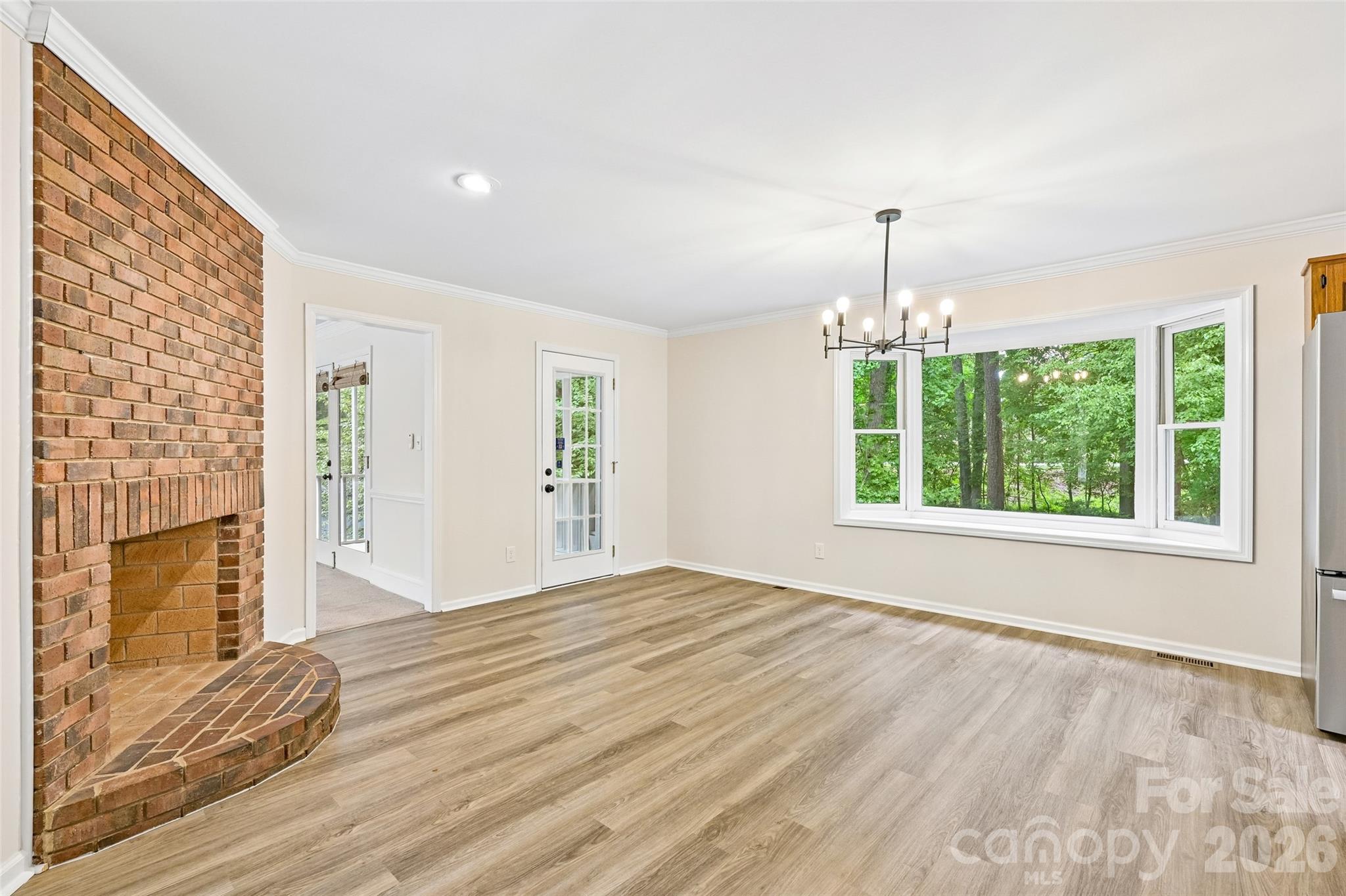 Photo 8 of 50 of 561 Briarwood Rd, Lancaster, SC