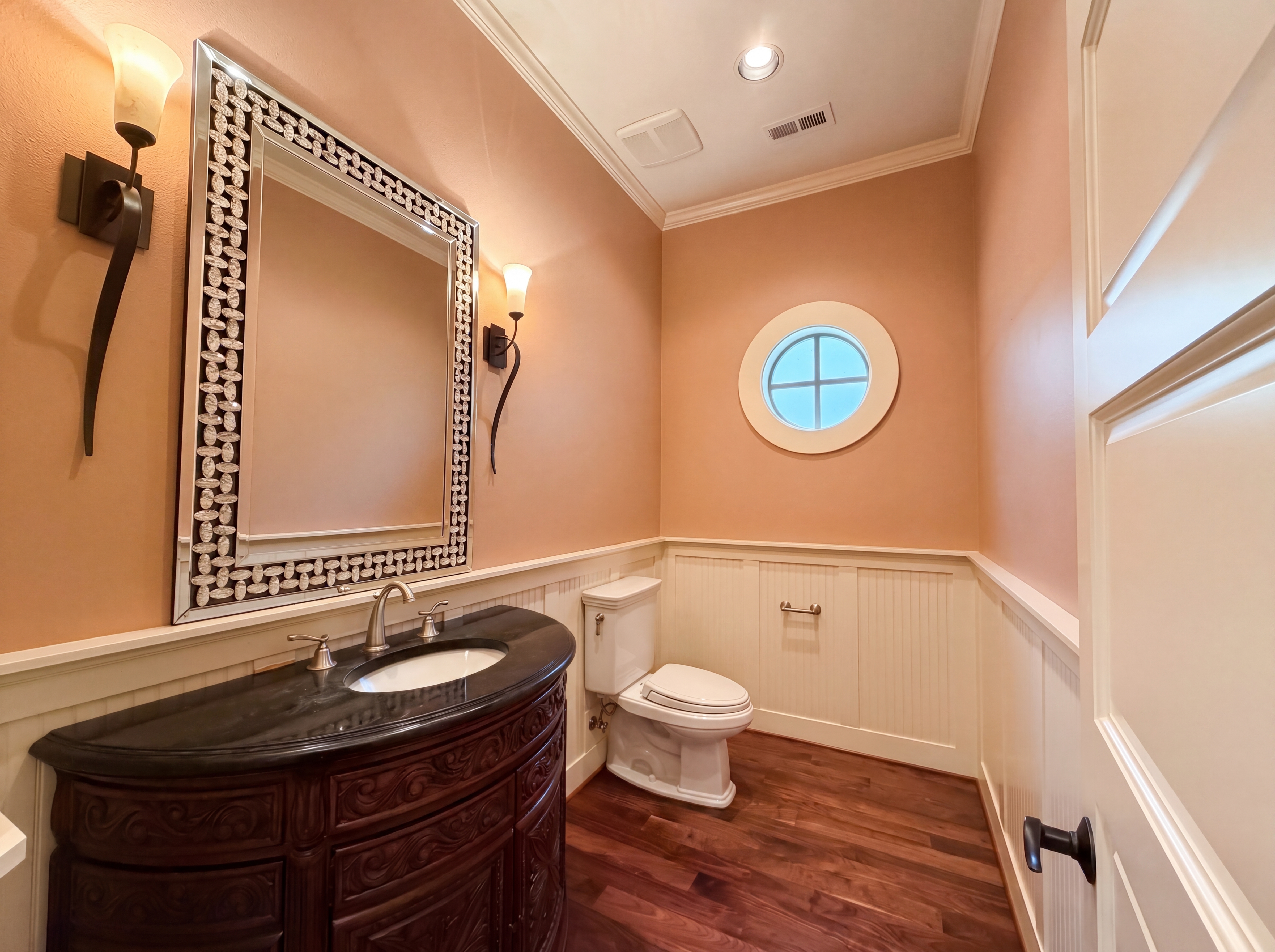 Photo 9 of 32 of 2835 NW Pinnacle Dr, Portland, OR