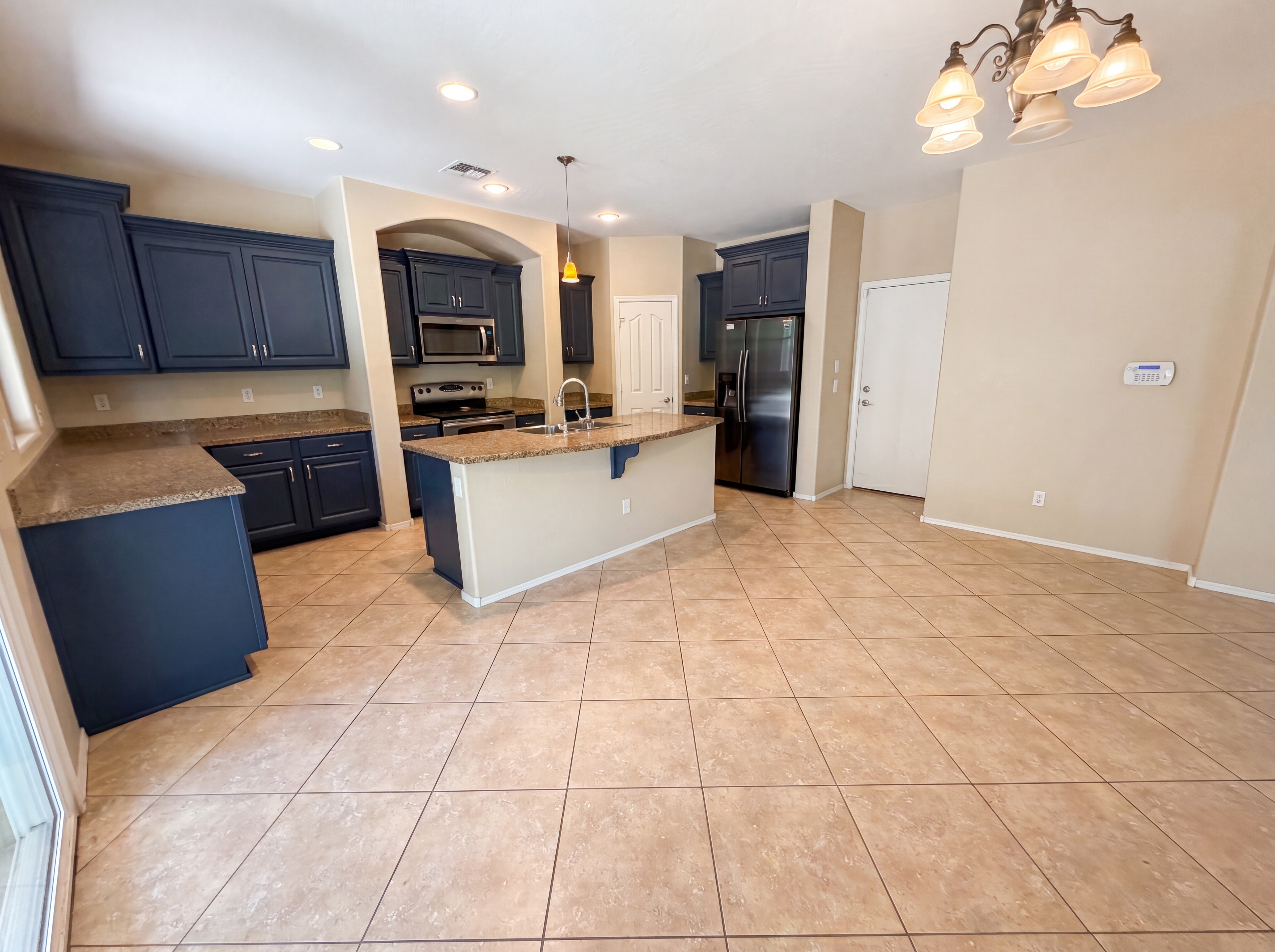 Photo 11 of 28 of 2695 E Vermont Ct, Gilbert, AZ