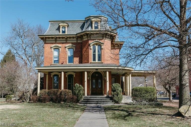 459 E High Ave, New Philadelphia, OH 44663 Opendoor