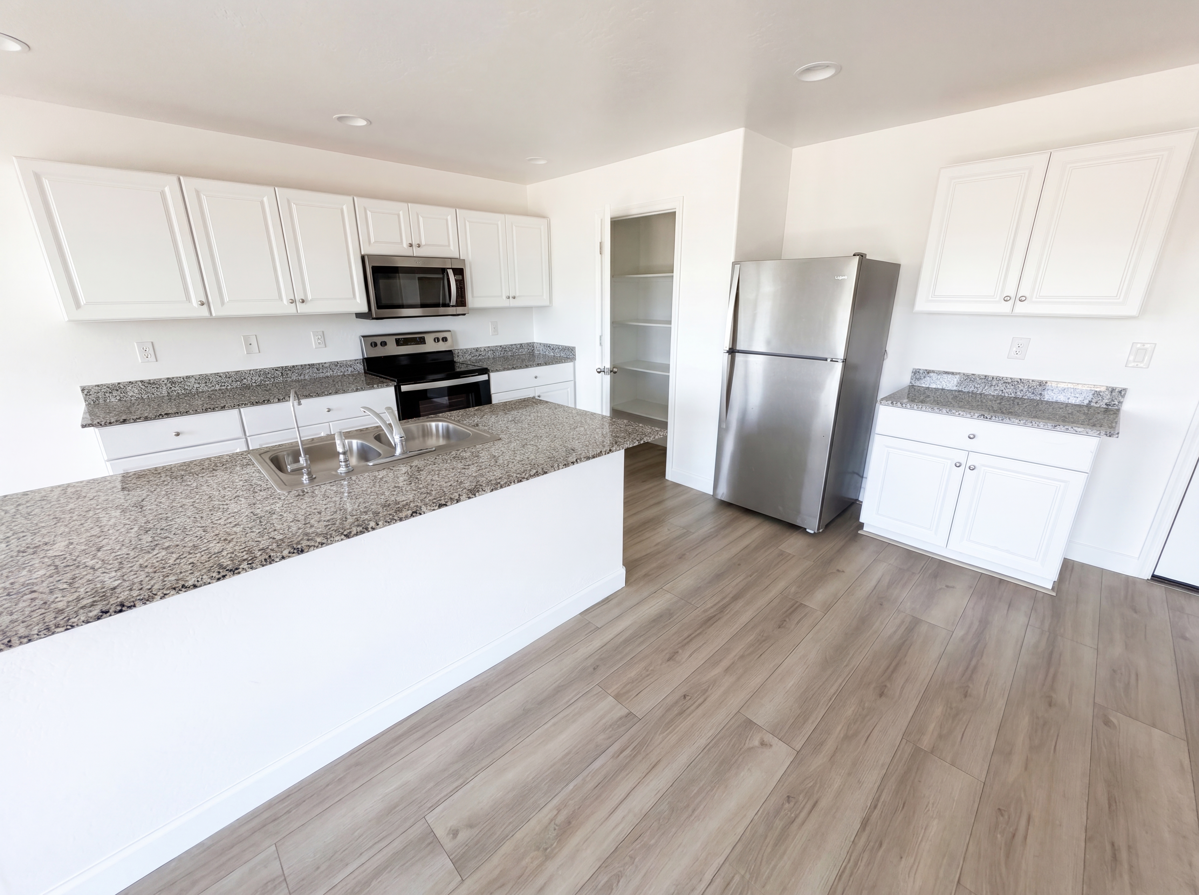 Photo 11 of 27 of 675 Ringtail Rd, Wickenburg, AZ
