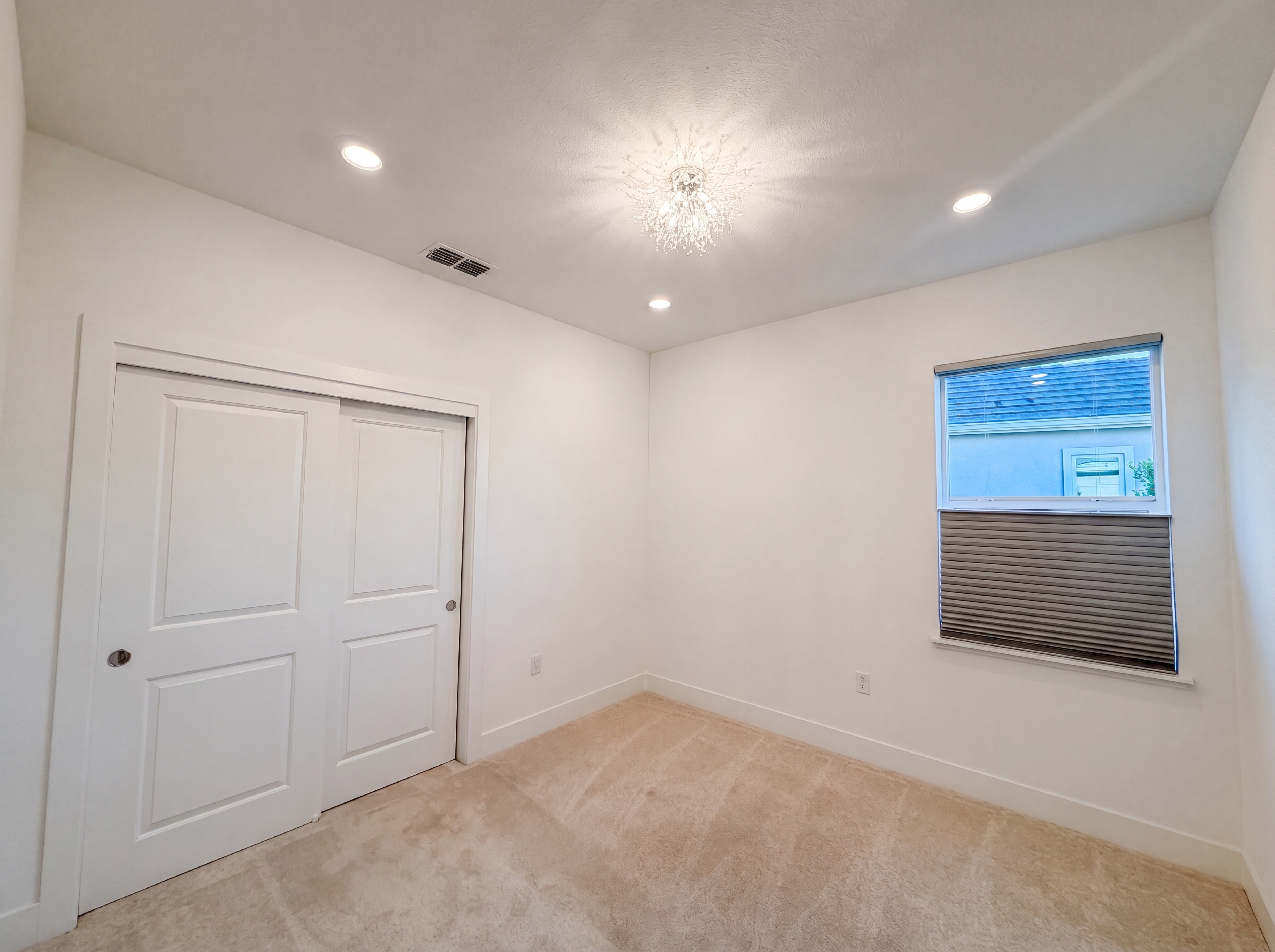 Photo 14 of 50 of 2743 Irish Meadow Way, Lathrop, CA