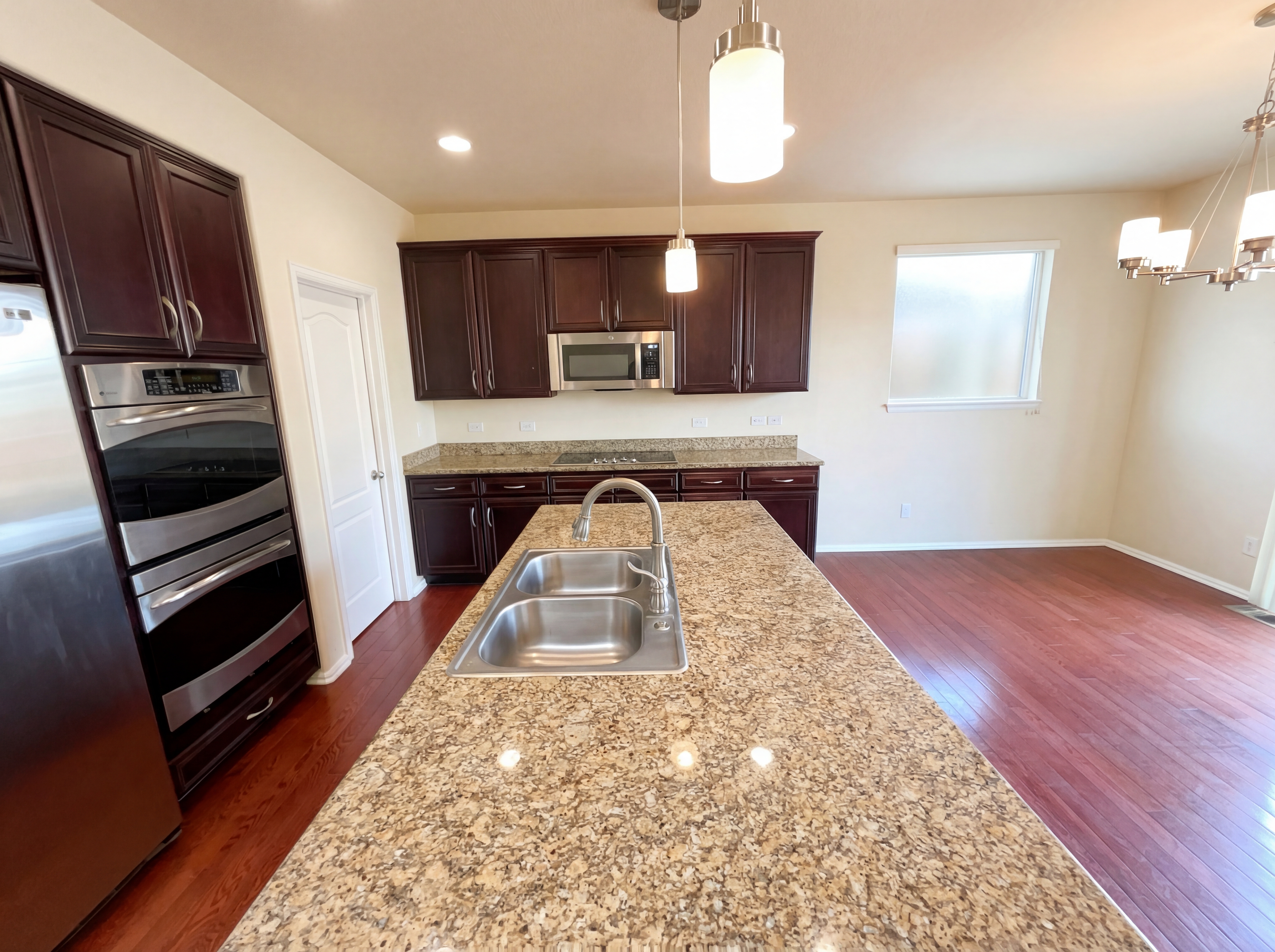 Photo 11 of 36 of 6334 N Ensenada Ct, Aurora, CO