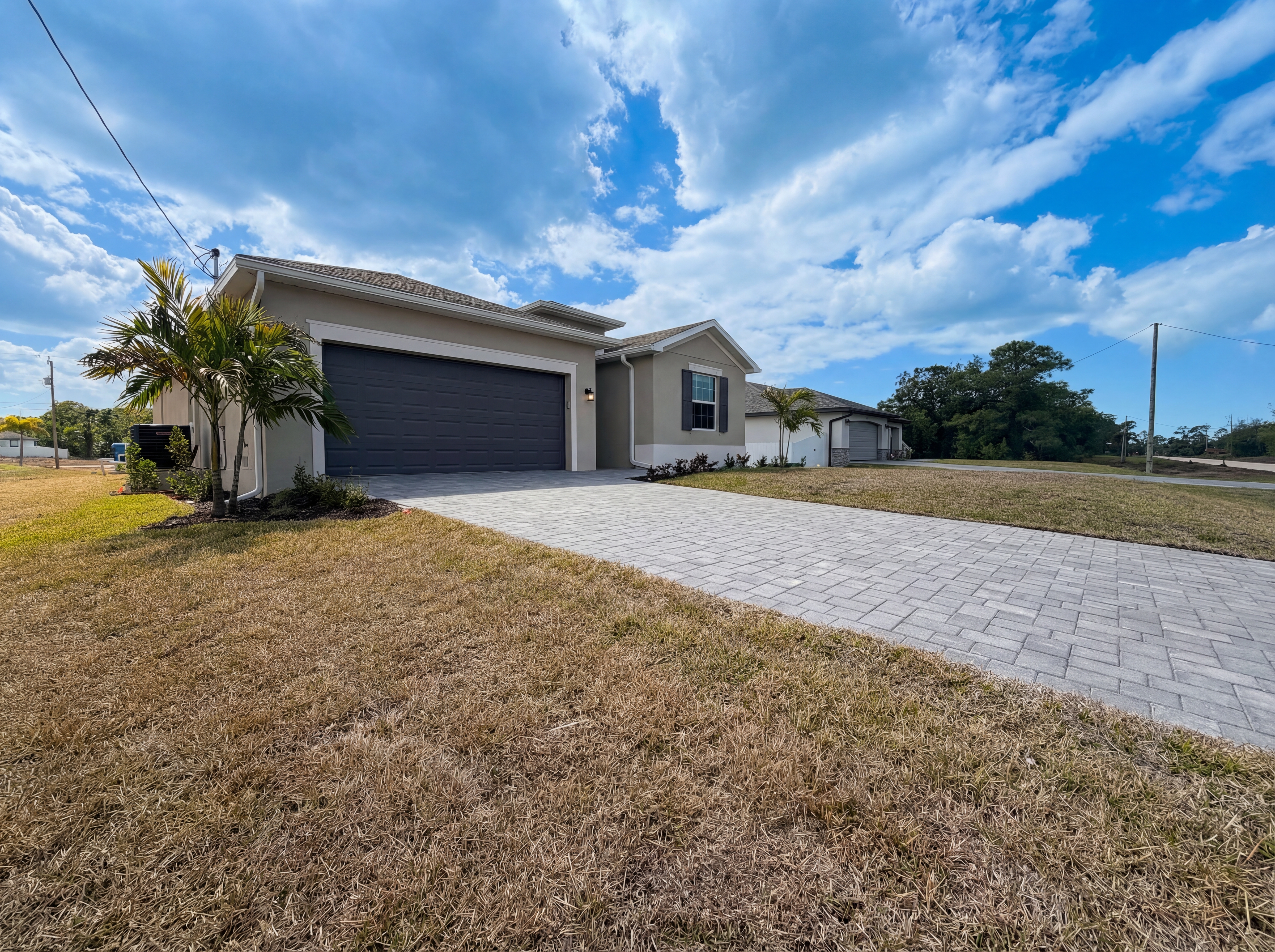 Photo 8 of 34 of 3818 NW 46th St, Cape Coral, FL