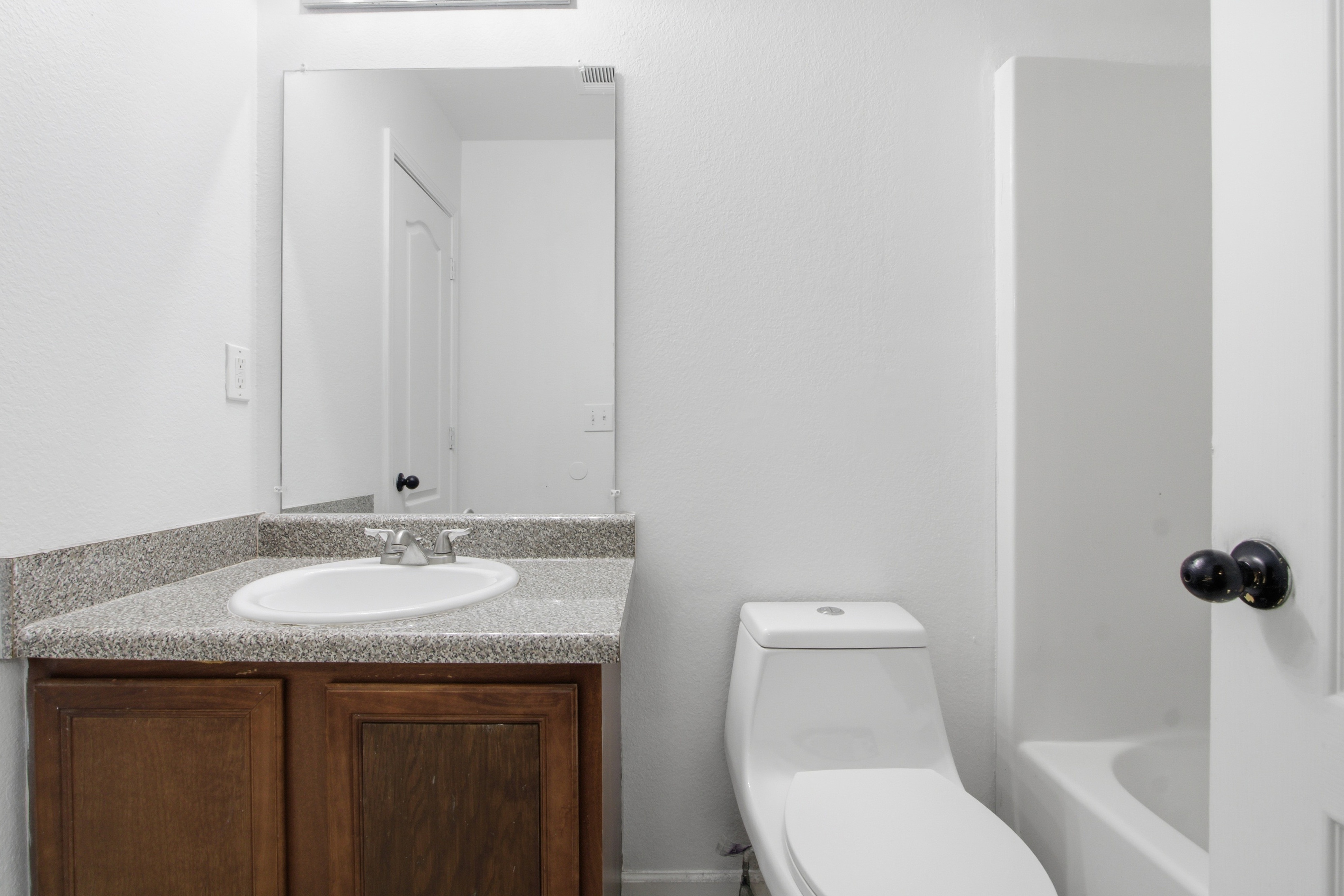 Photo 19 of 27 of 2025 Shawn Wayne Cir SE, Atlanta, GA