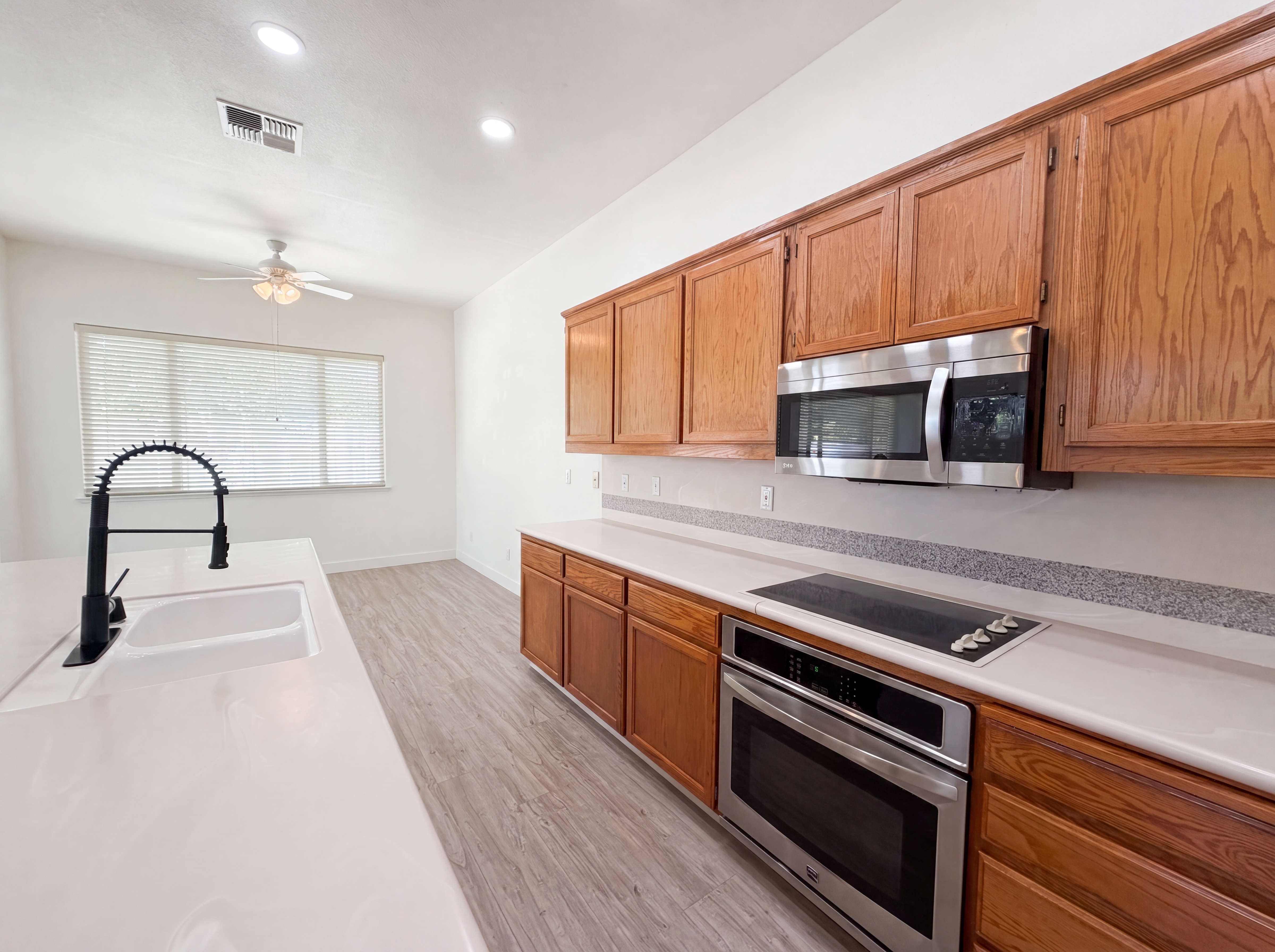 Photo 11 of 28 of 3309 Mokelumne Ct, Modesto, CA
