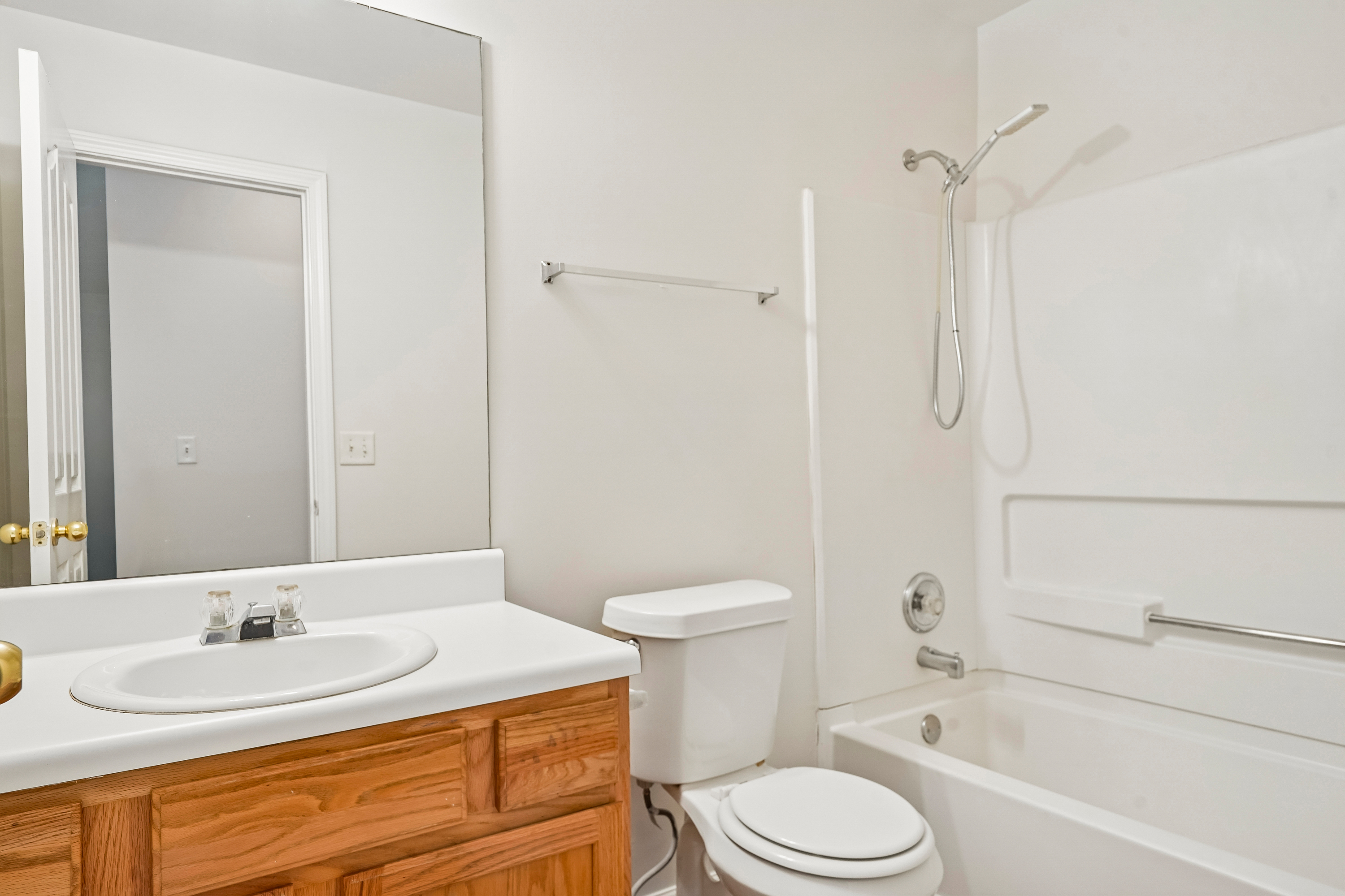 Photo 16 of 31 of 6550 Snowbird Ln, Douglasville, GA