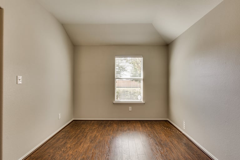 Photo 8 of 31 - 114 Rambling Way, Forney, TX 75126