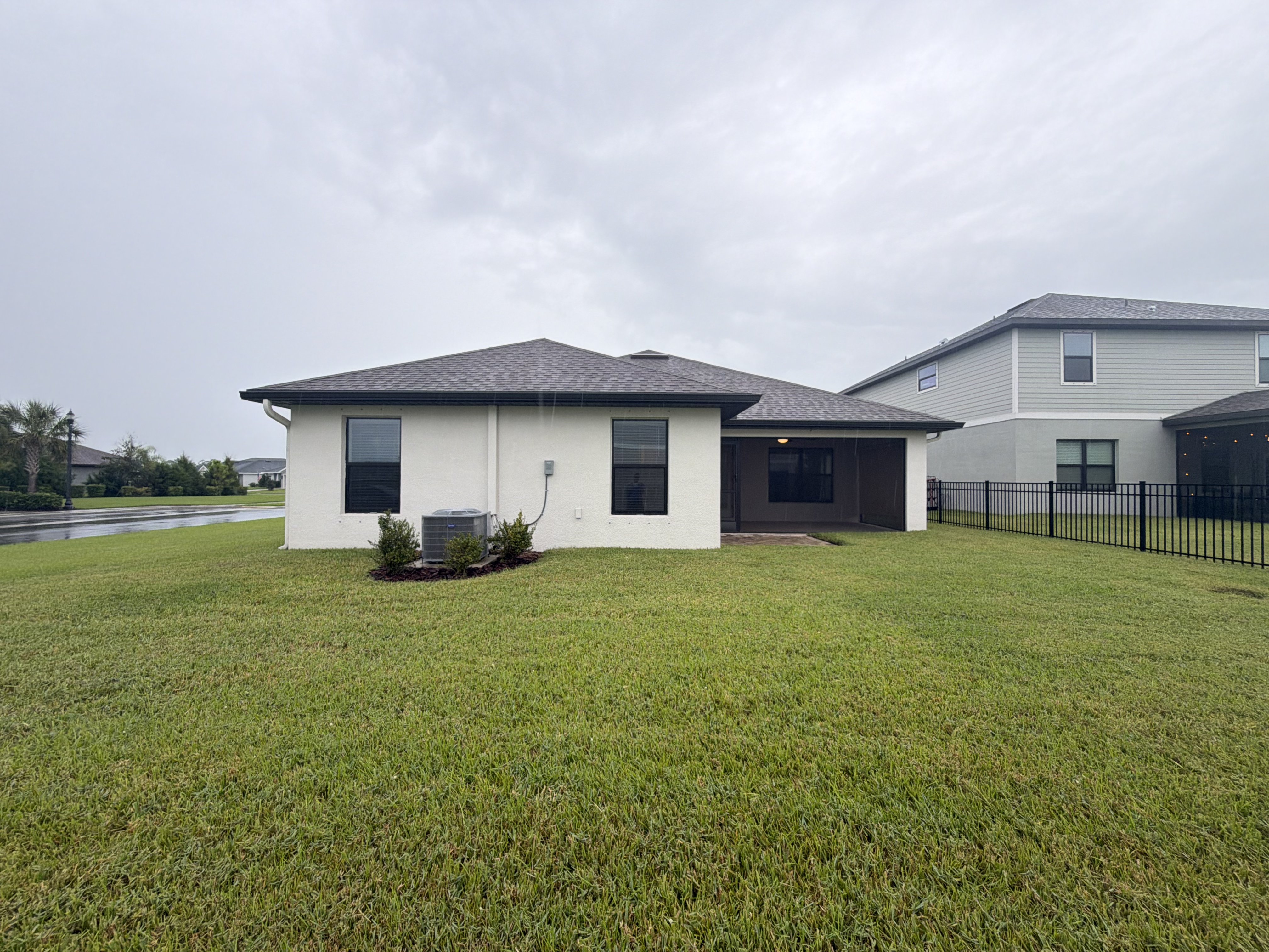 Photo 5 of 33 of 5938 164th Ave E, Parrish, FL