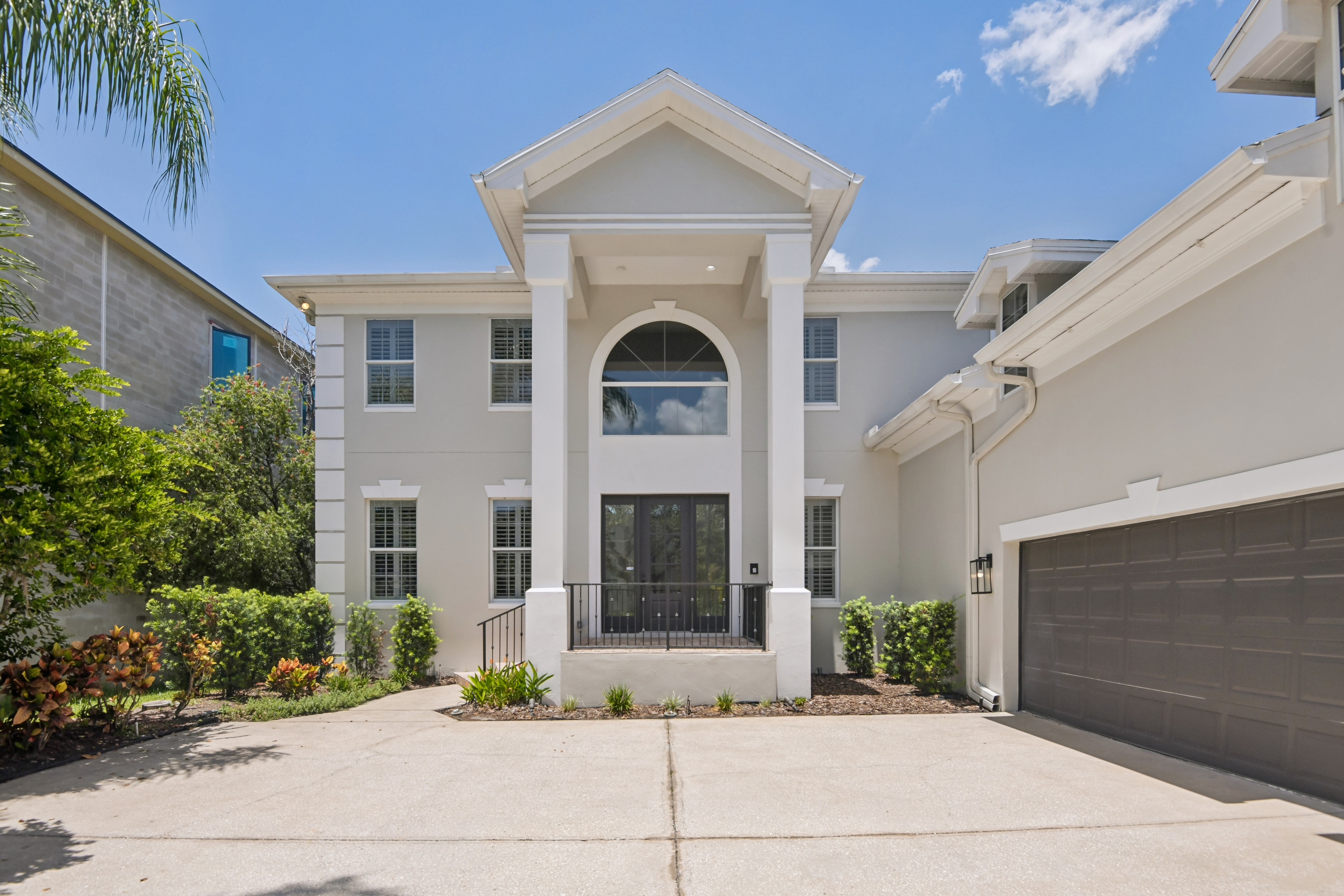Photo 6 of 62 of 5105 W Neptune Way, Tampa, FL