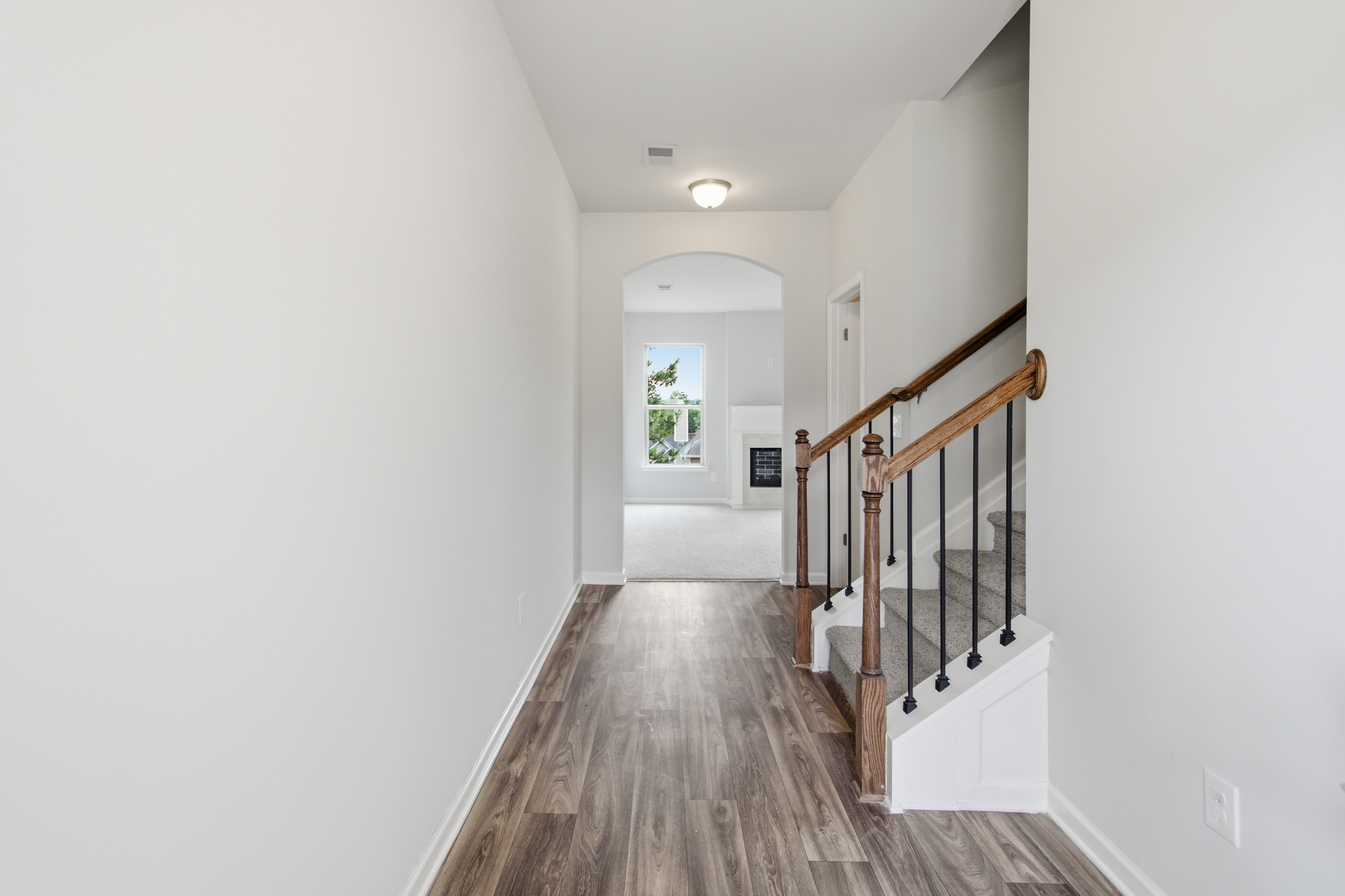 Photo 6 of 31 of 7130 Creeksong Dr, Douglasville, GA