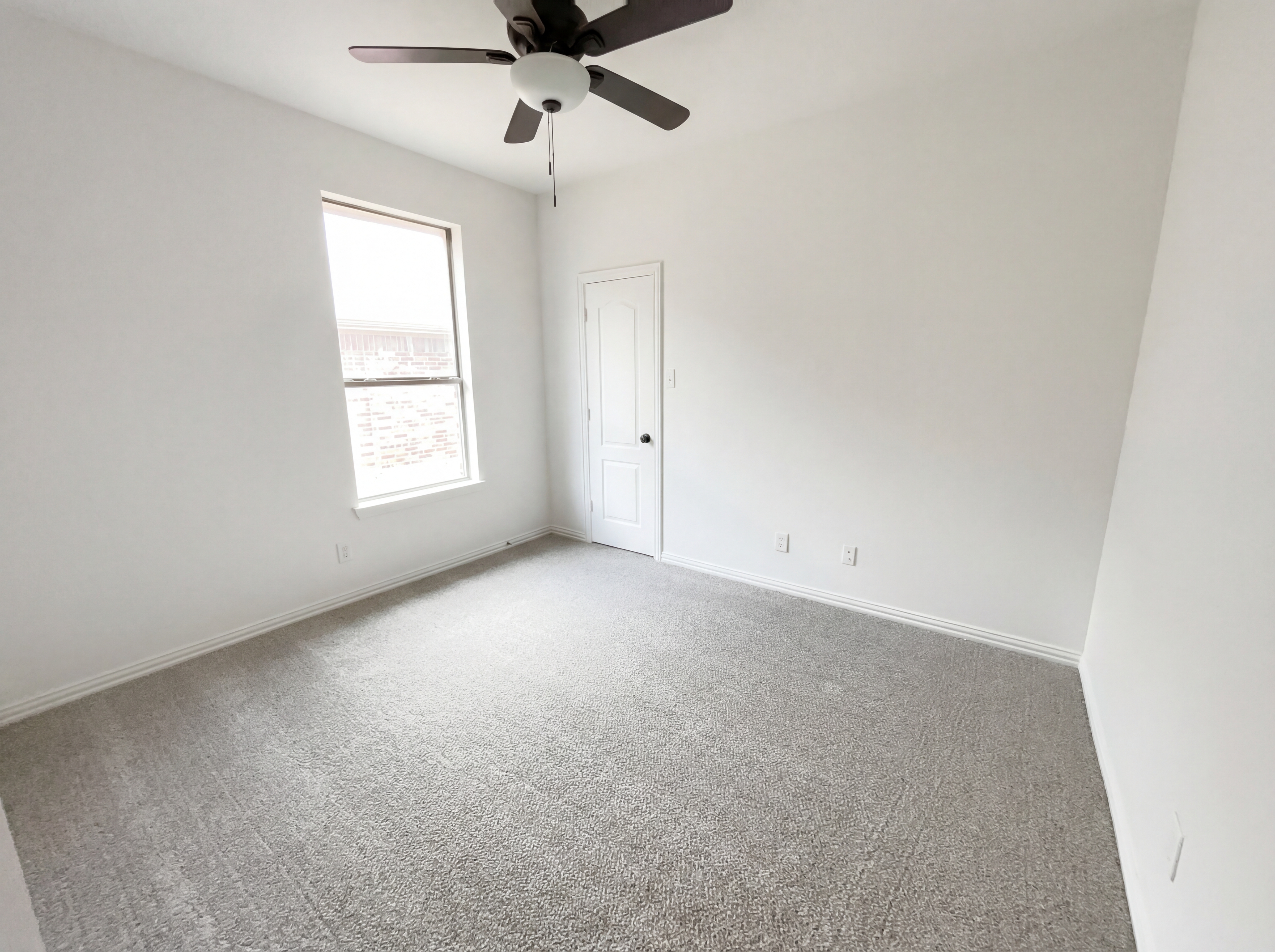 Photo 18 of 19 of 1817 Colorado Ct, Burleson, TX