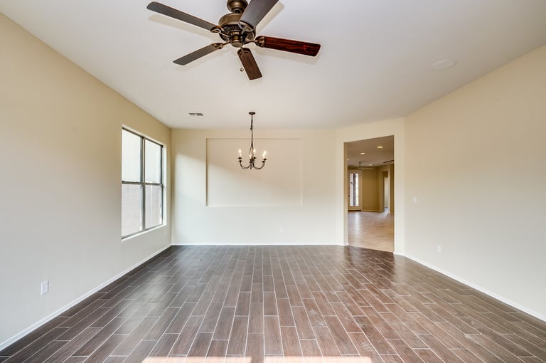Photo 7 of 26 - 3808 S 99th Dr, Tolleson, AZ 85353