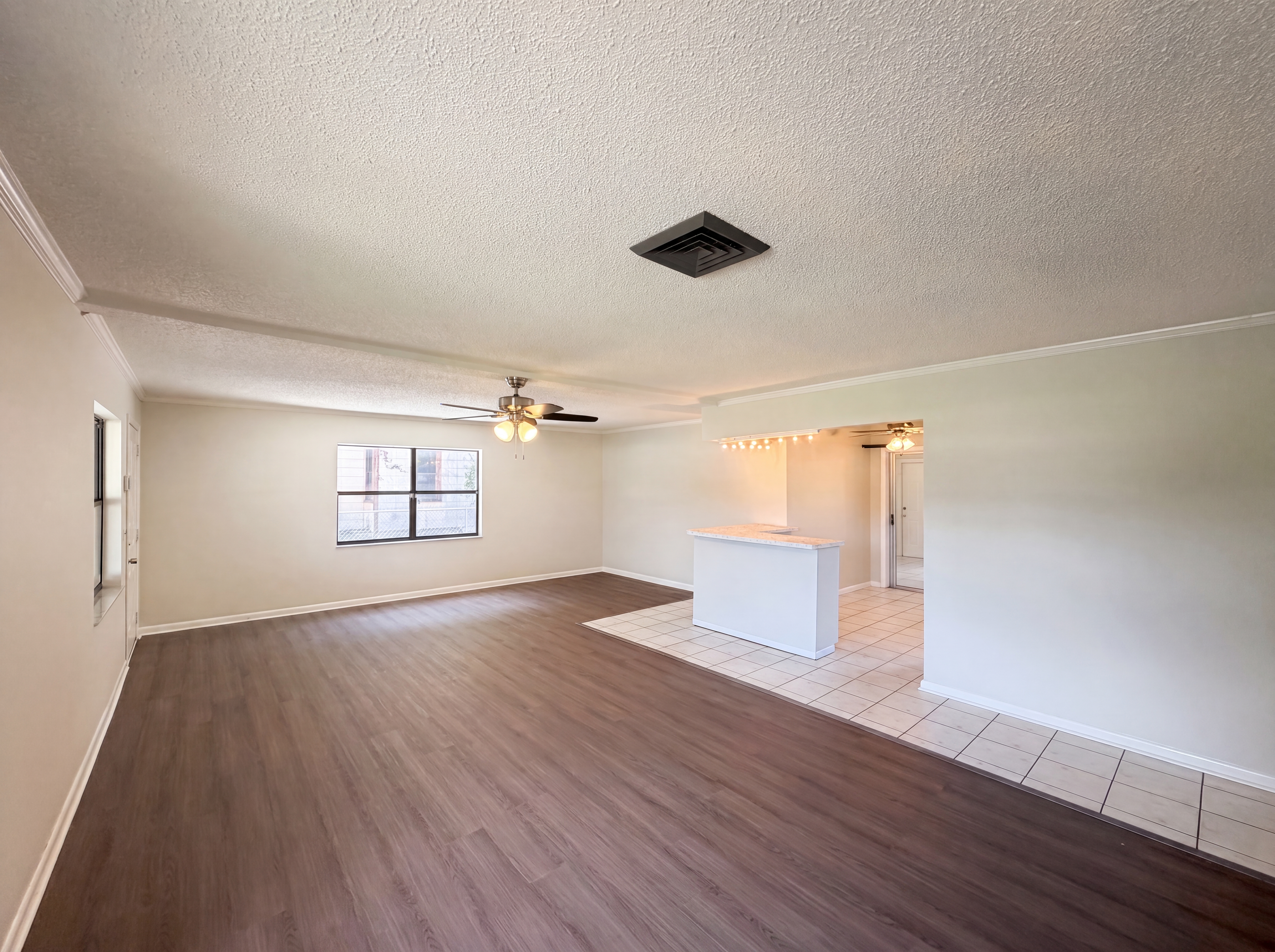 Photo 7 of 17 of 3129 Avenue W NW, Winter Haven, FL