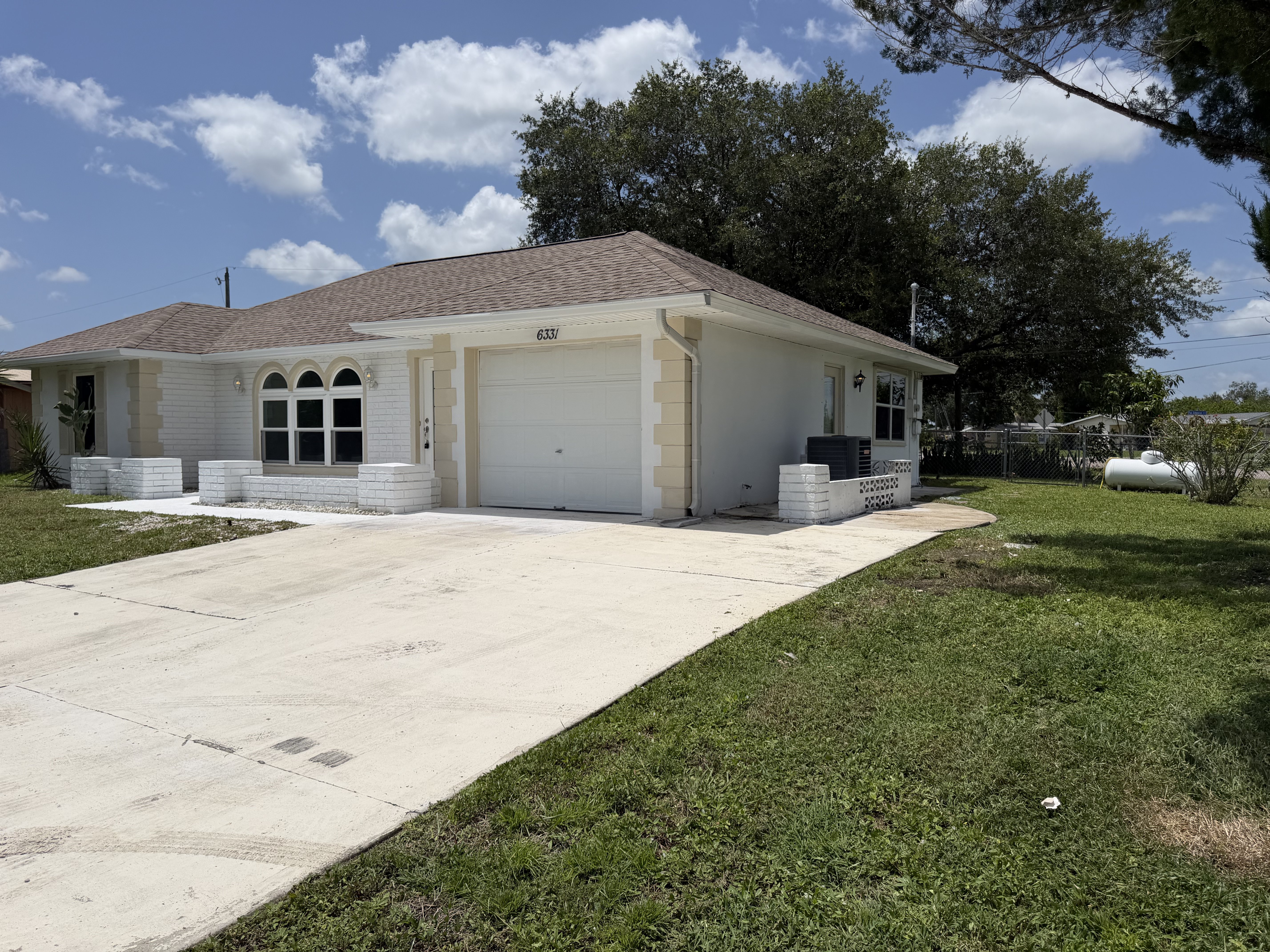 Photo 25 of 29 of 6331 Safford Ter, North Port, FL