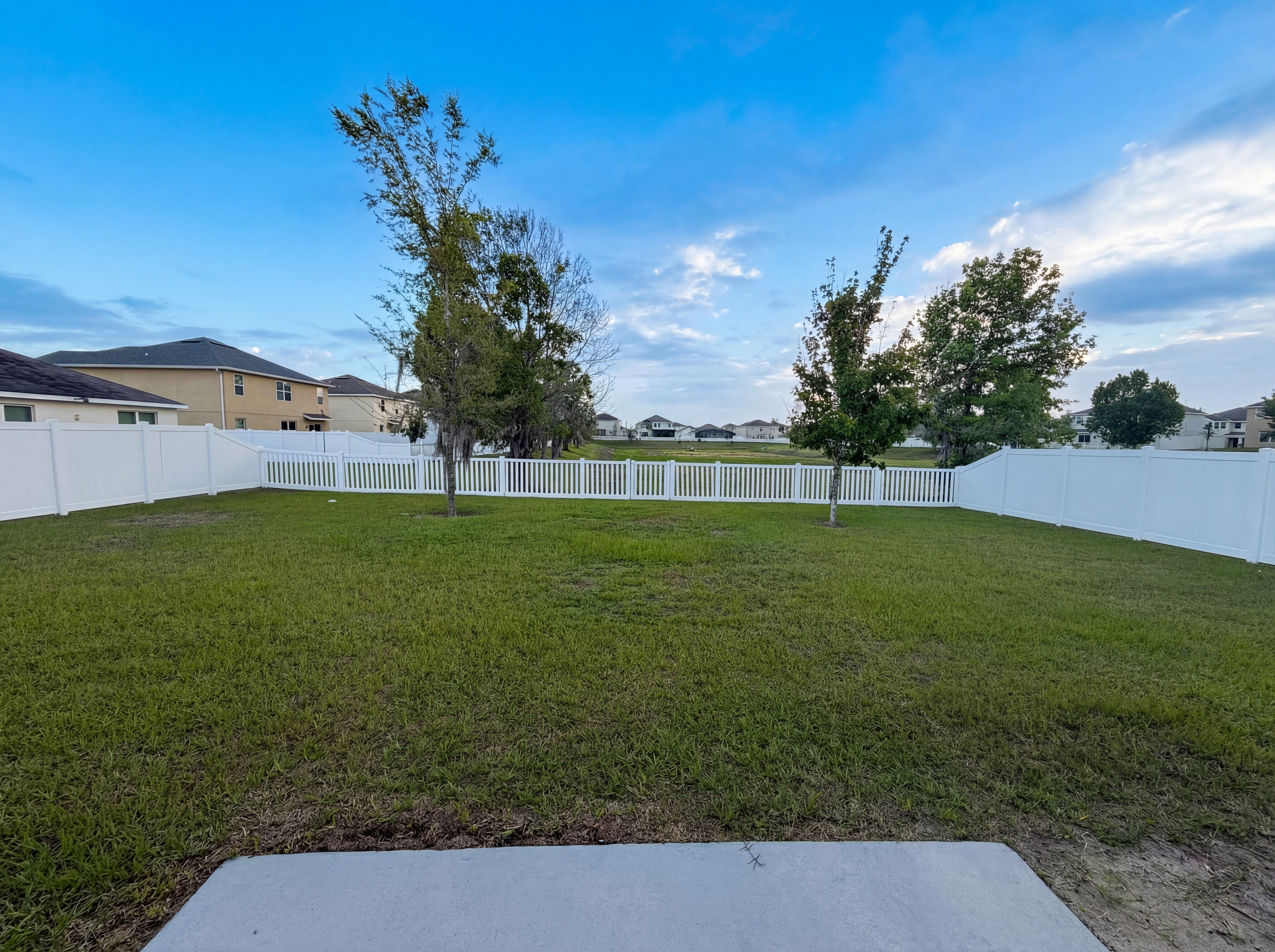 Photo 32 of 34 of 35687 Hillbrook Ave, Zephyrhills, FL