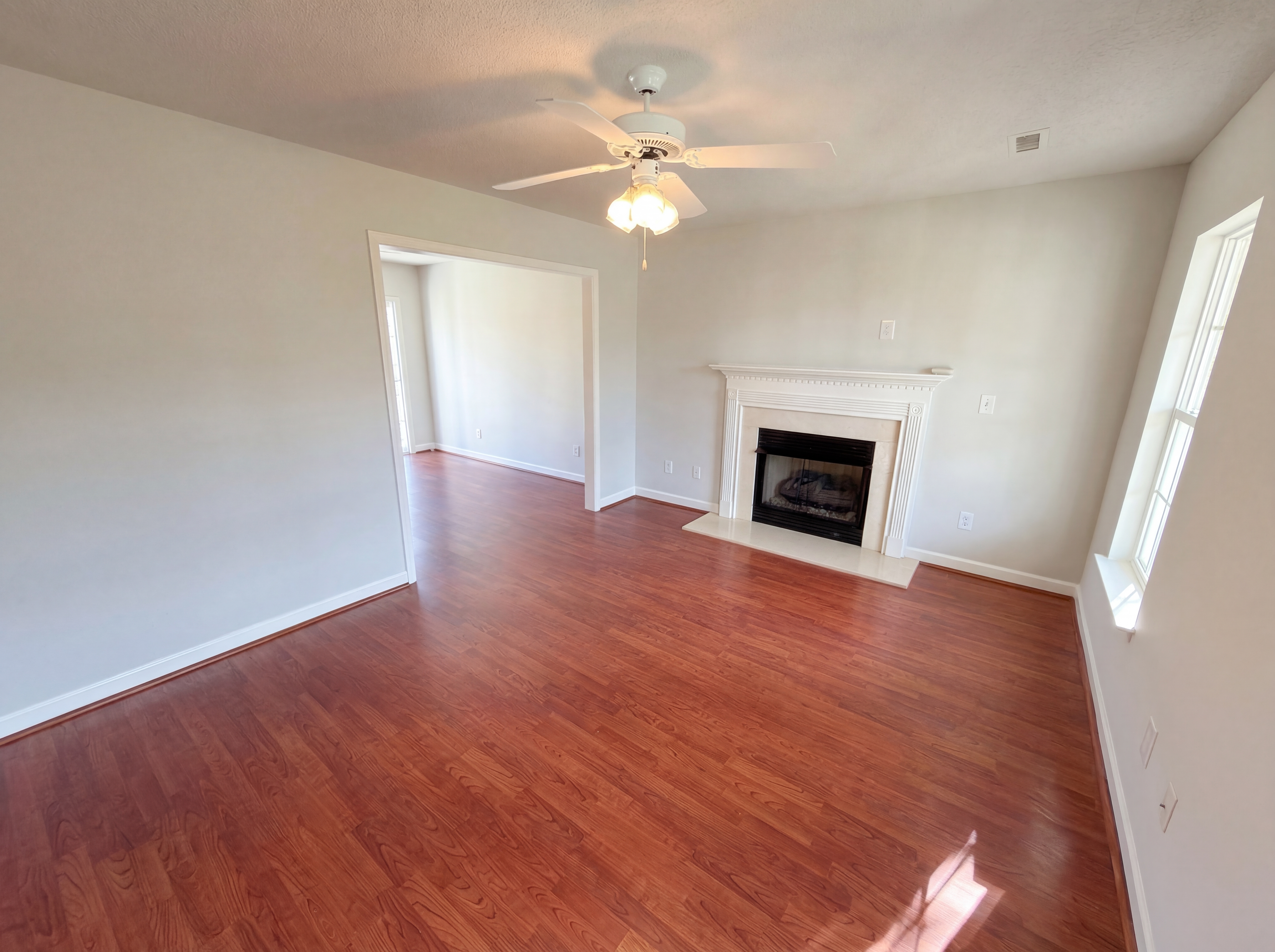 Photo 3 of 17 of 3461 E Fairmeadow Dr, Lancaster, SC