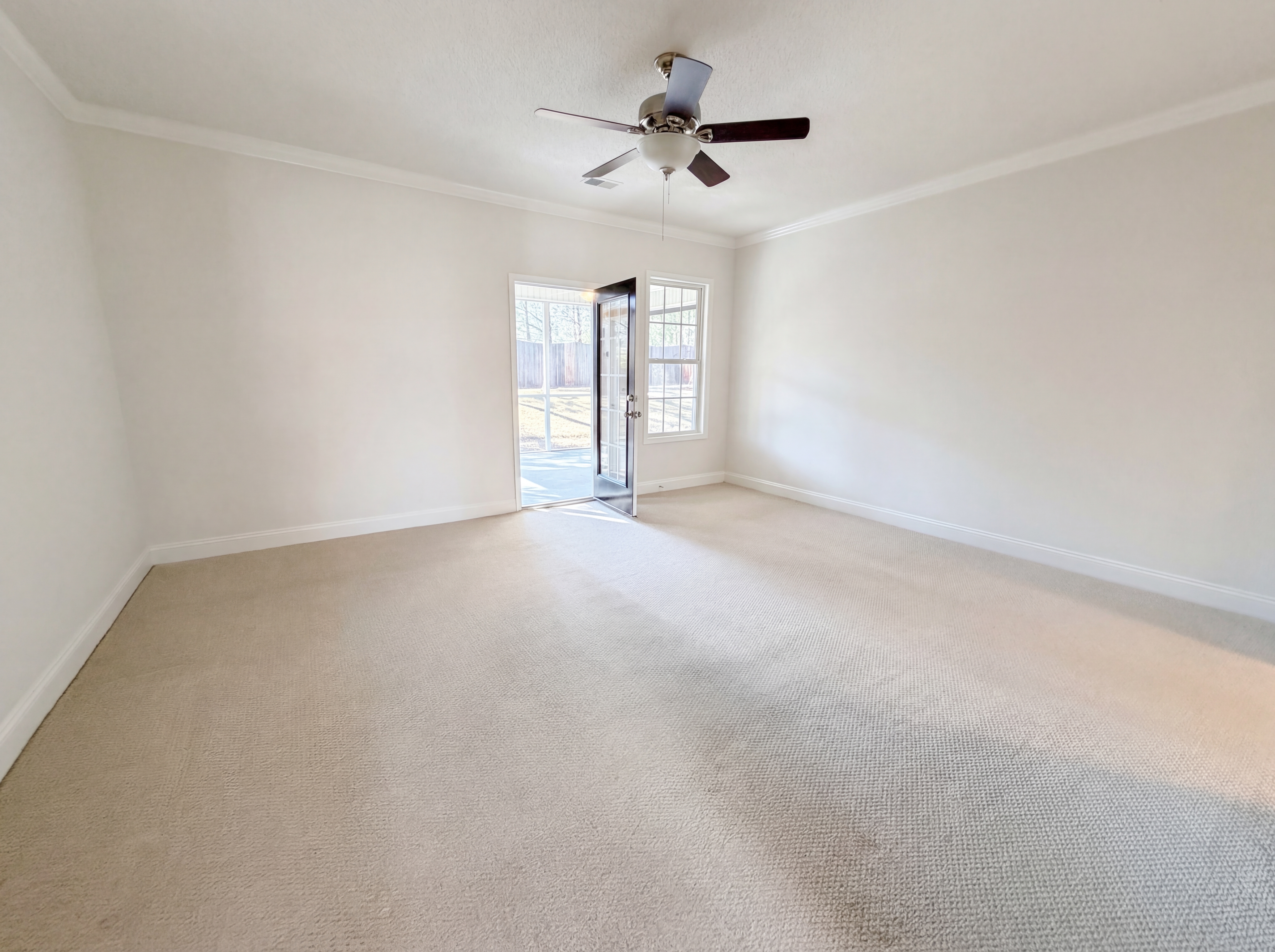 Photo 10 of 21 of 227 Faversham Ln, Columbia, SC