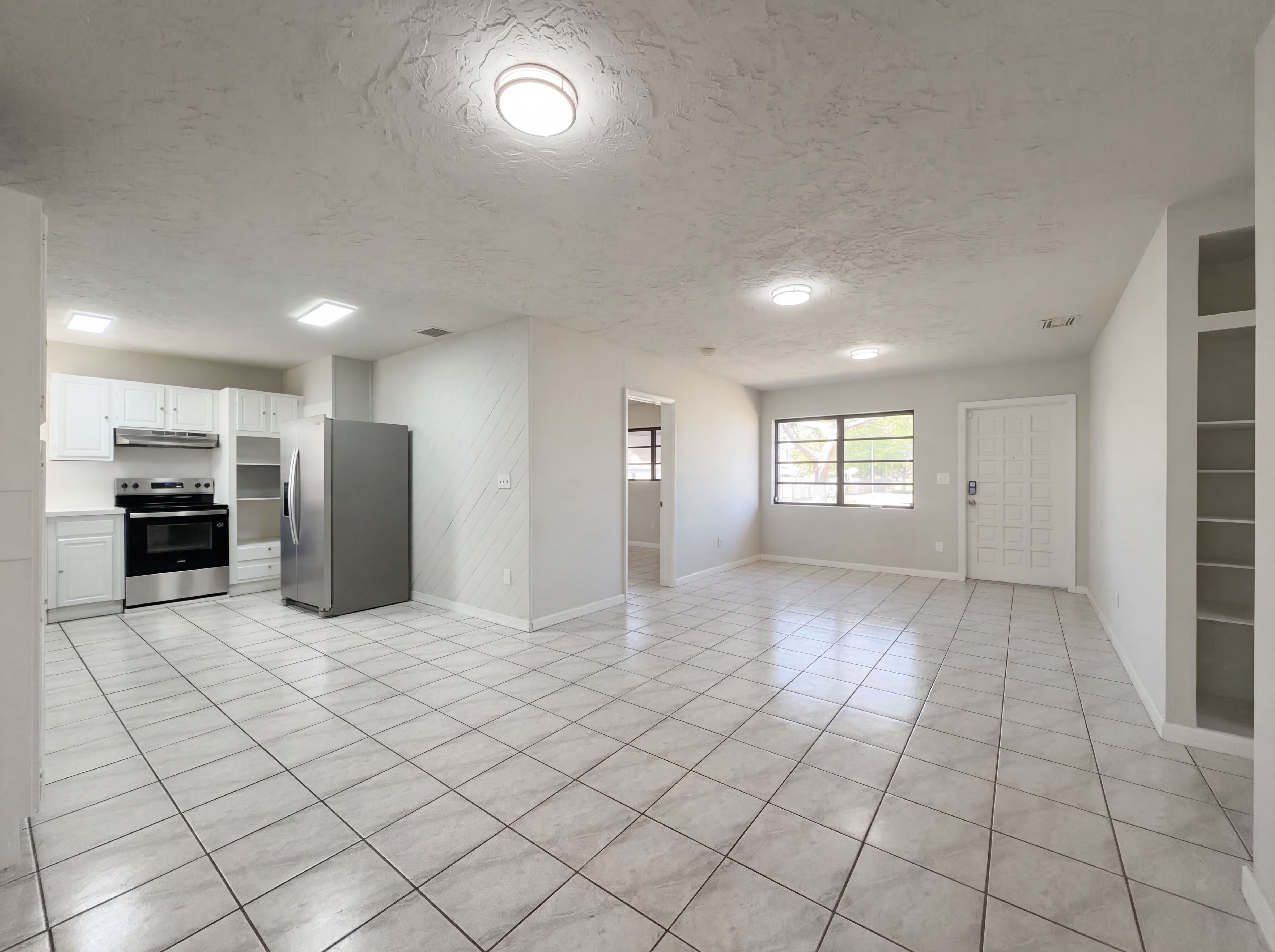 Photo 3 of 19 of 12230 SW 187th Ter, Miami, FL