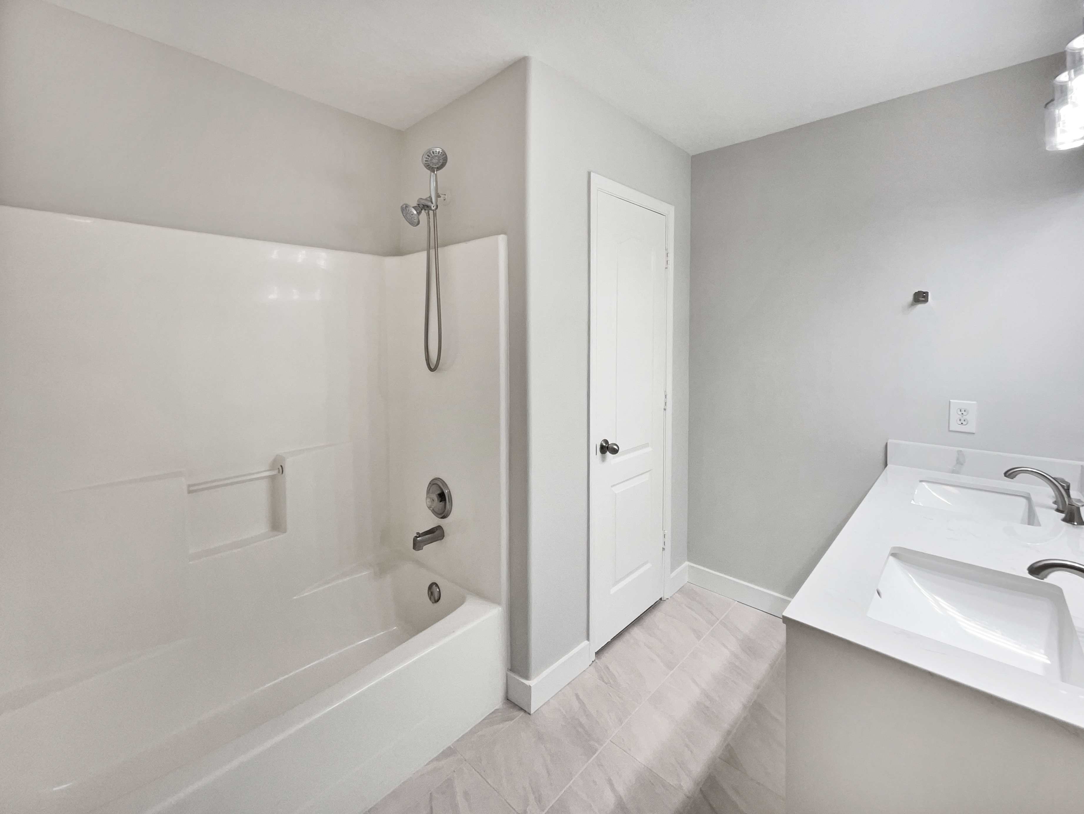 Photo 16 of 20 of 12018 Green Willow Falls Dr, Tomball, TX