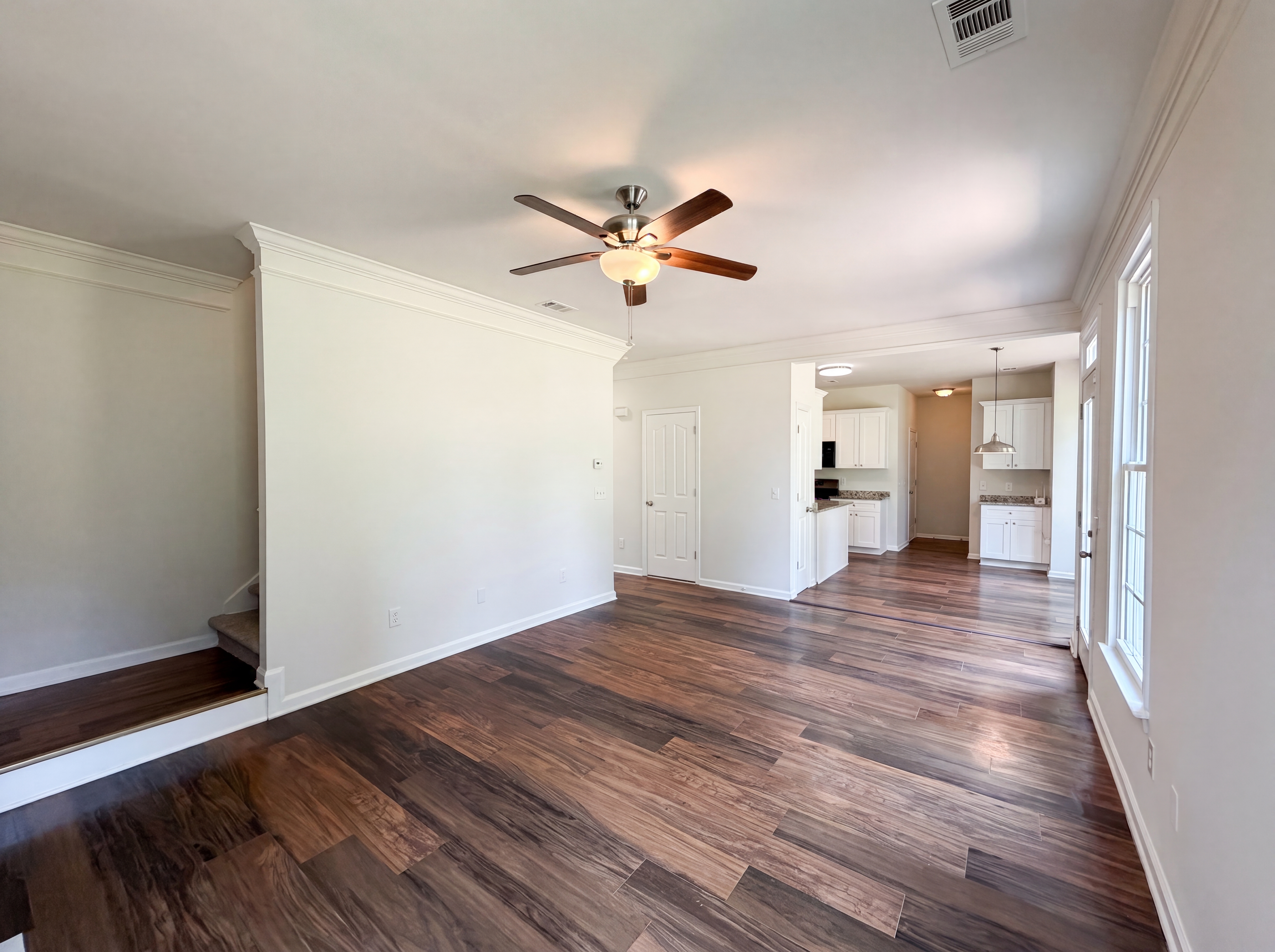 Photo 14 of 29 of 4141 Stillwater Pt, Ellenwood, GA