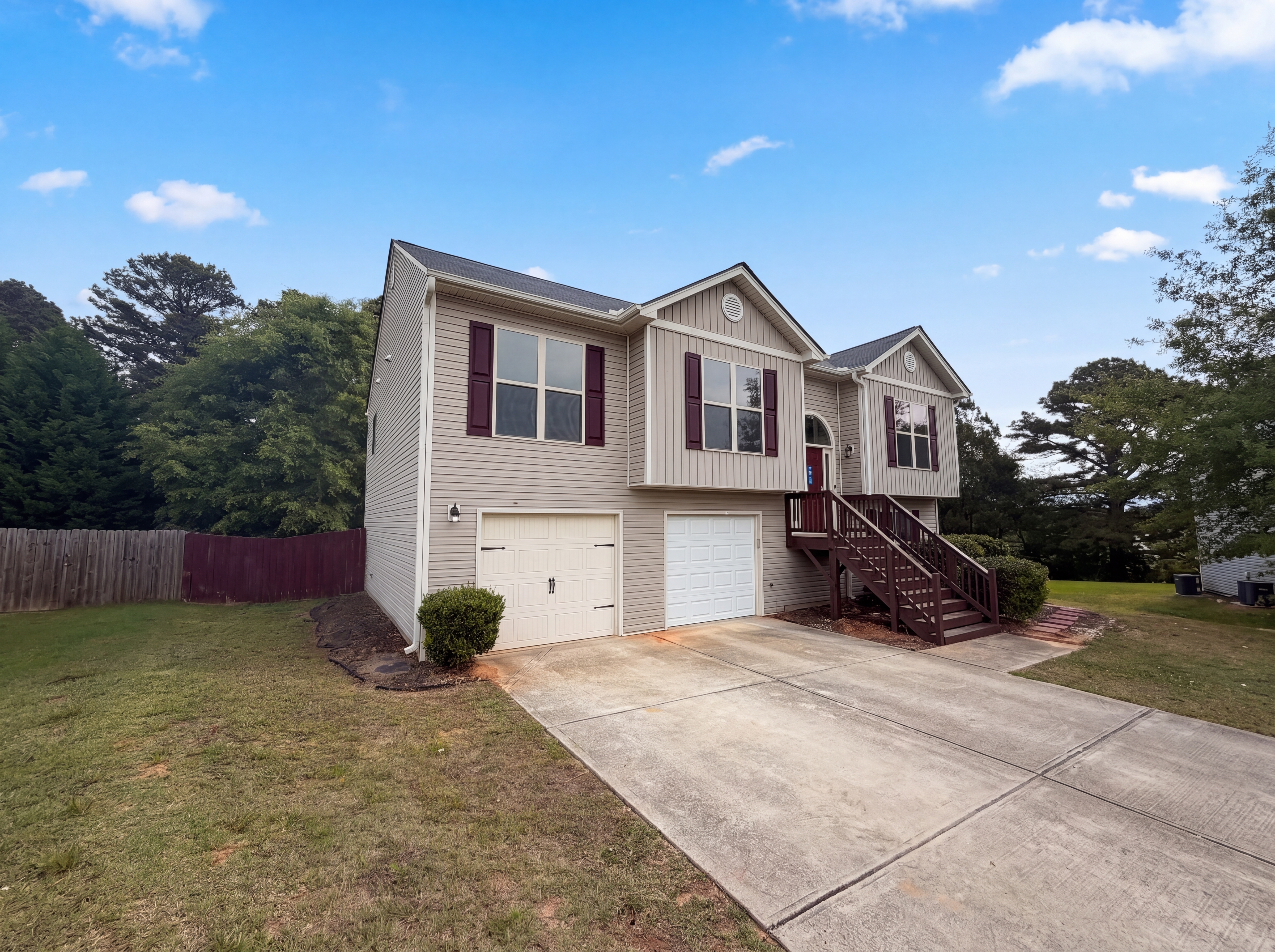 Photo 25 of 28 of 2721 Berkshire Dr, Winder, GA