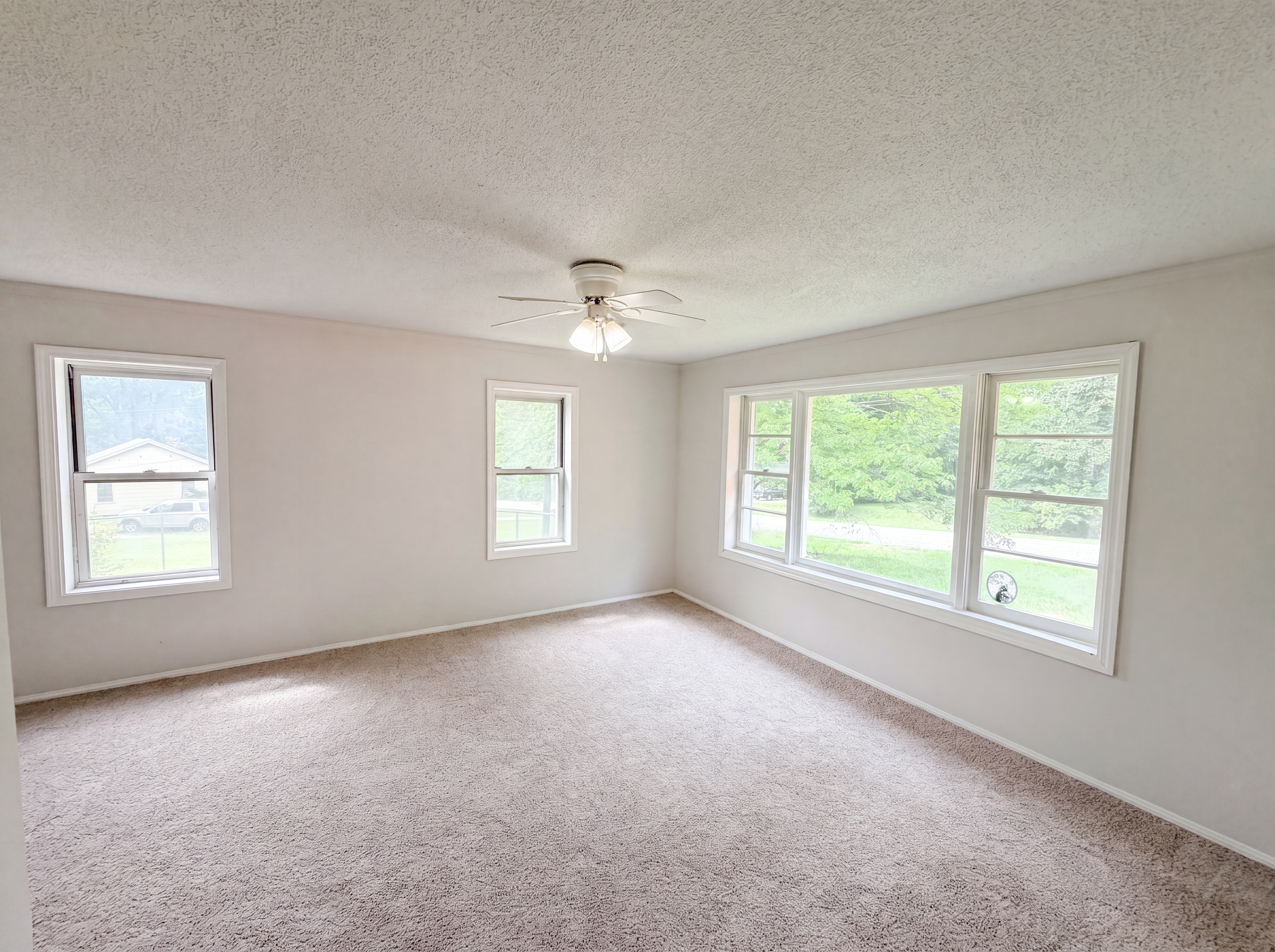 Photo 12 of 20 of 237 Geddis Rd, Inman, SC