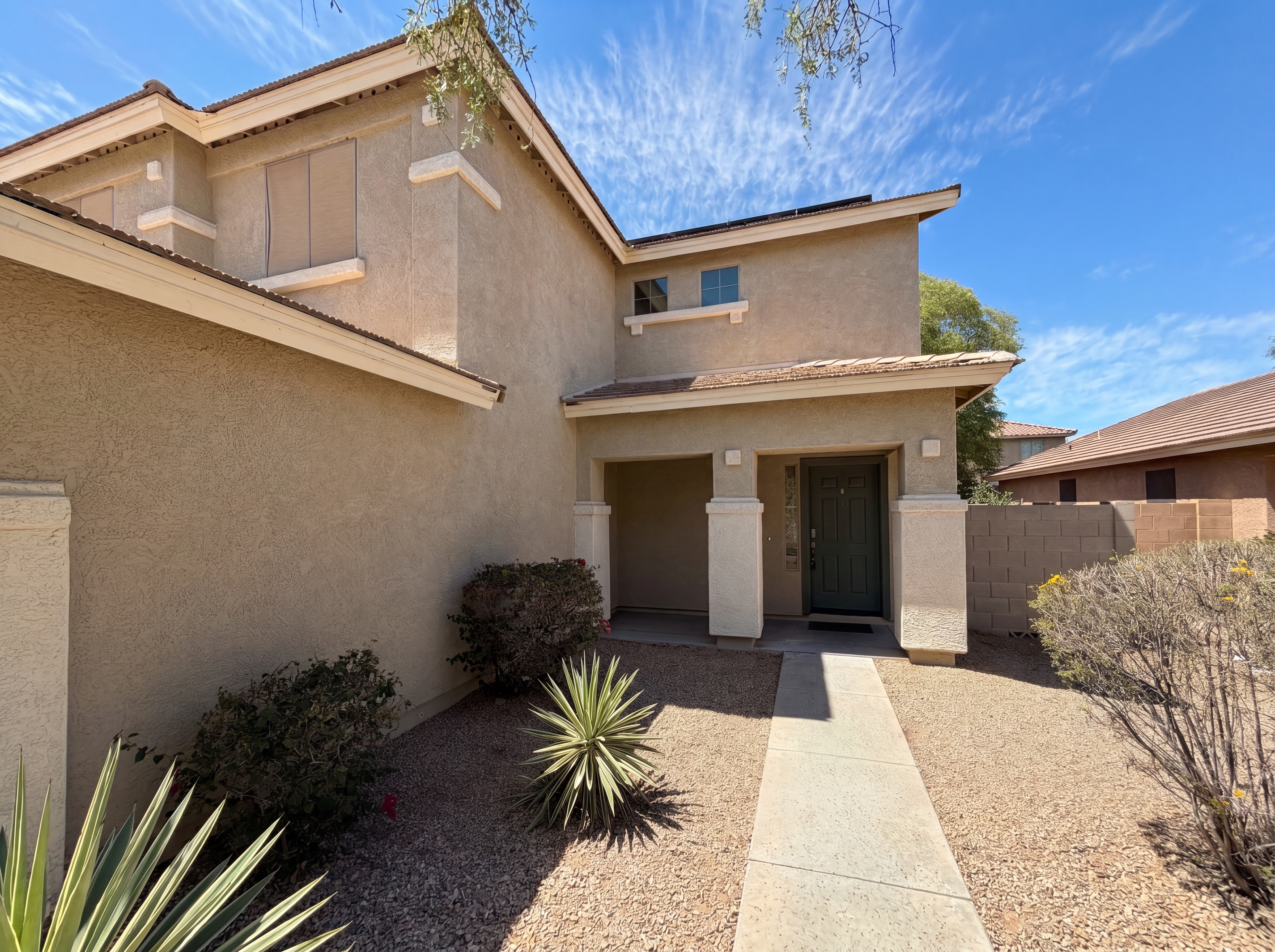 Photo 23 of 27 of 13976 W Port Royale Ln, Surprise, AZ