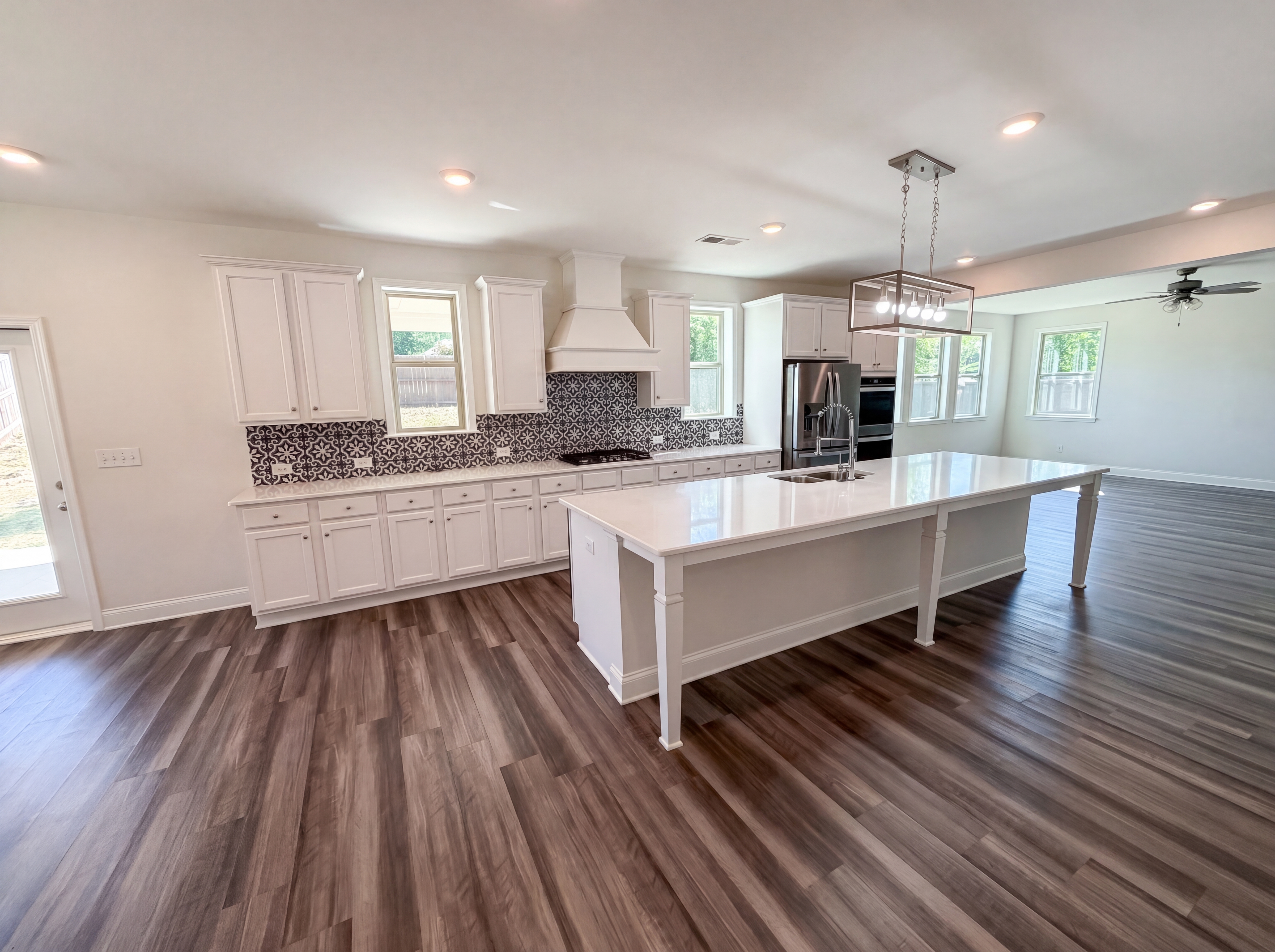 Photo 2 of 61 of 4877 Cooper Farm Dr, Buford, GA