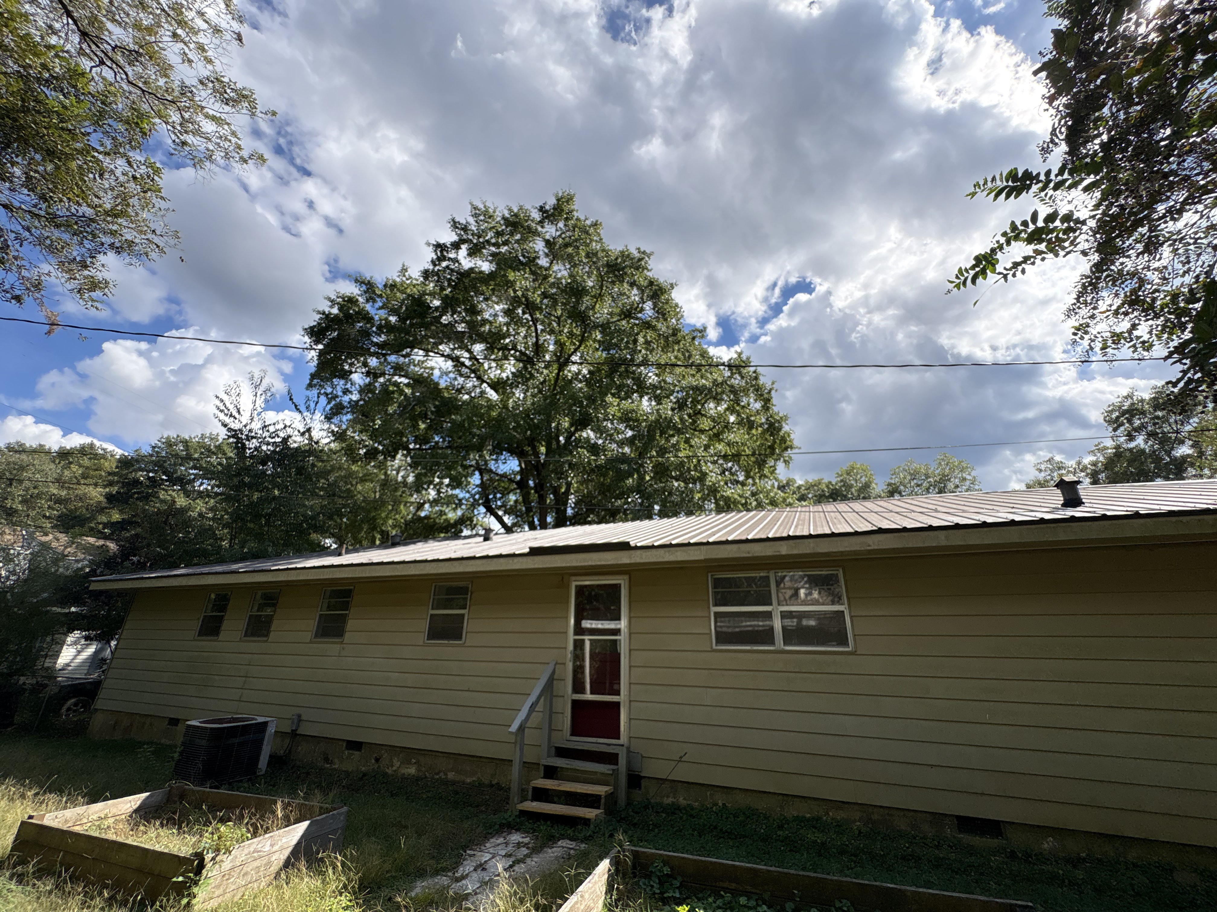 Photo 5 of 22 of 728 2nd Ave S, Ashland, AL