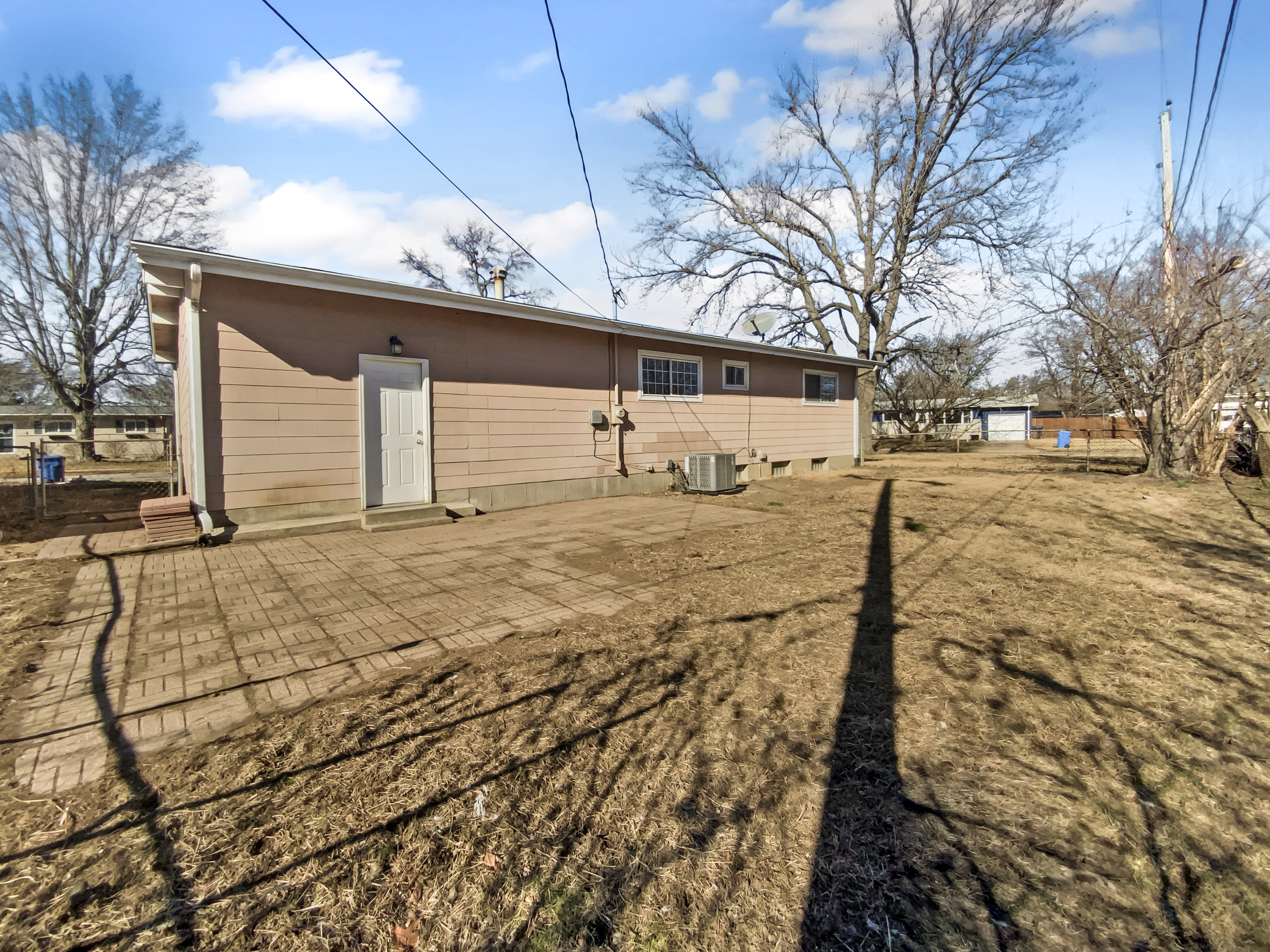 Photo 5 of 18 of 2190 Love Ln, Florissant, MO