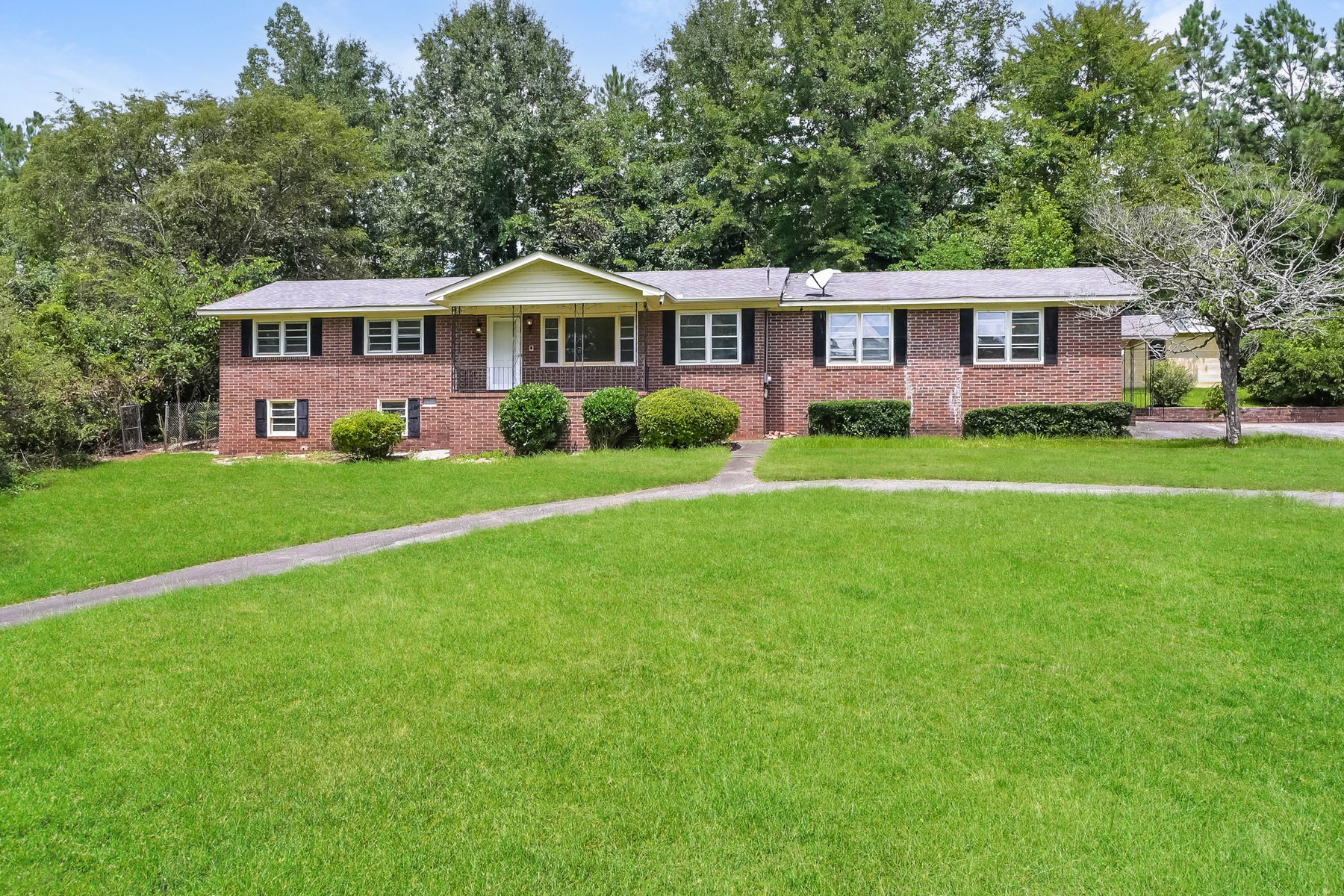 Photo 1 of 192 Sun Valley Dr