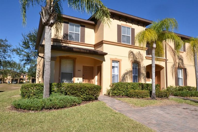 4001 Calabria Ave, Davenport, FL 33897 Opendoor