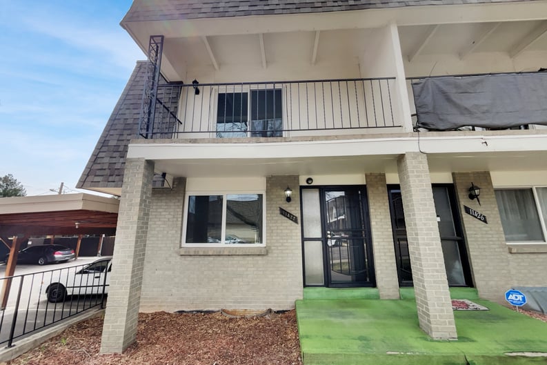Property photo 1 of 11422 W 17th Pl