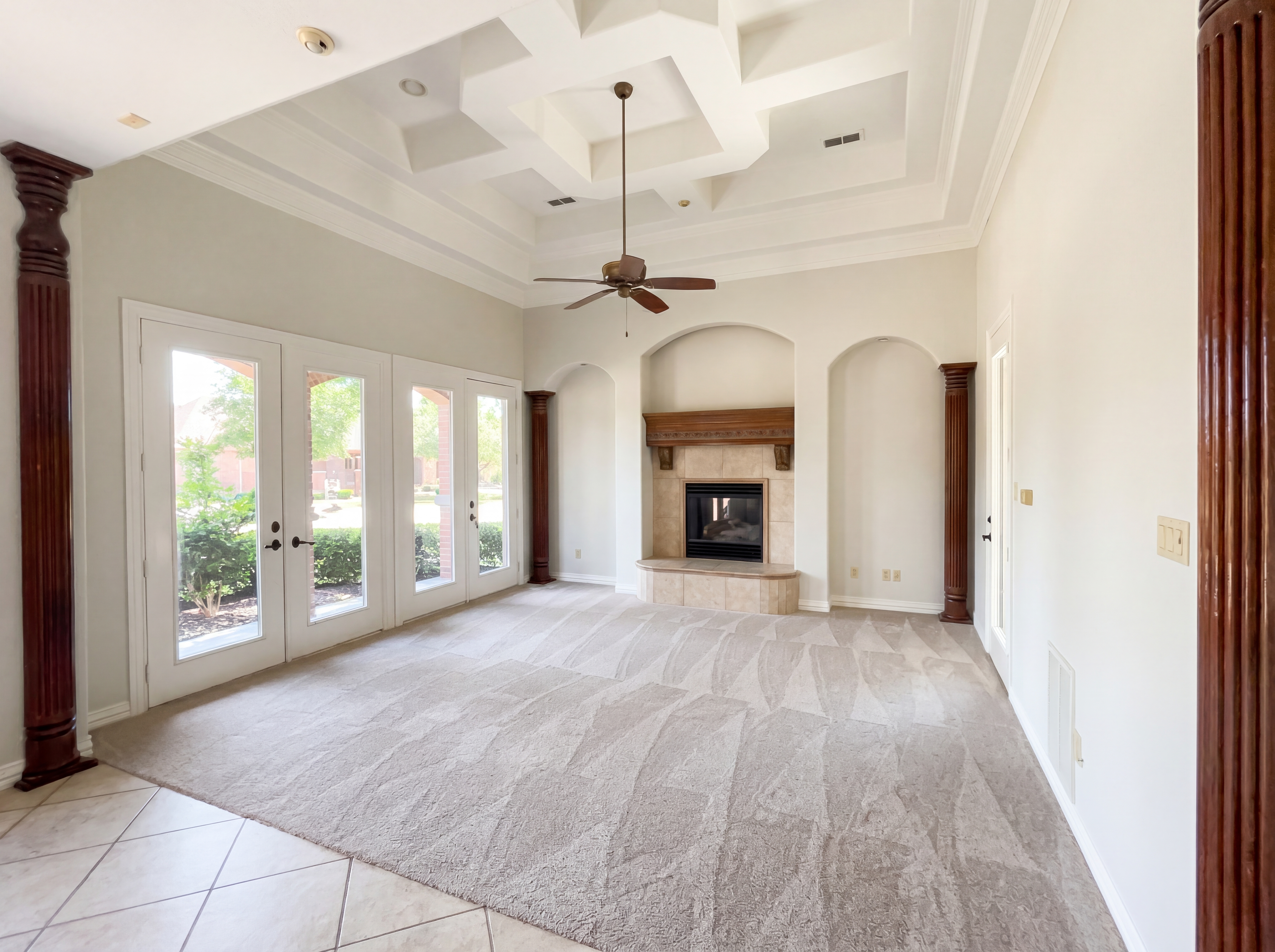 Photo 34 of 38 of 4201 Bluff View Dr, Granbury, TX