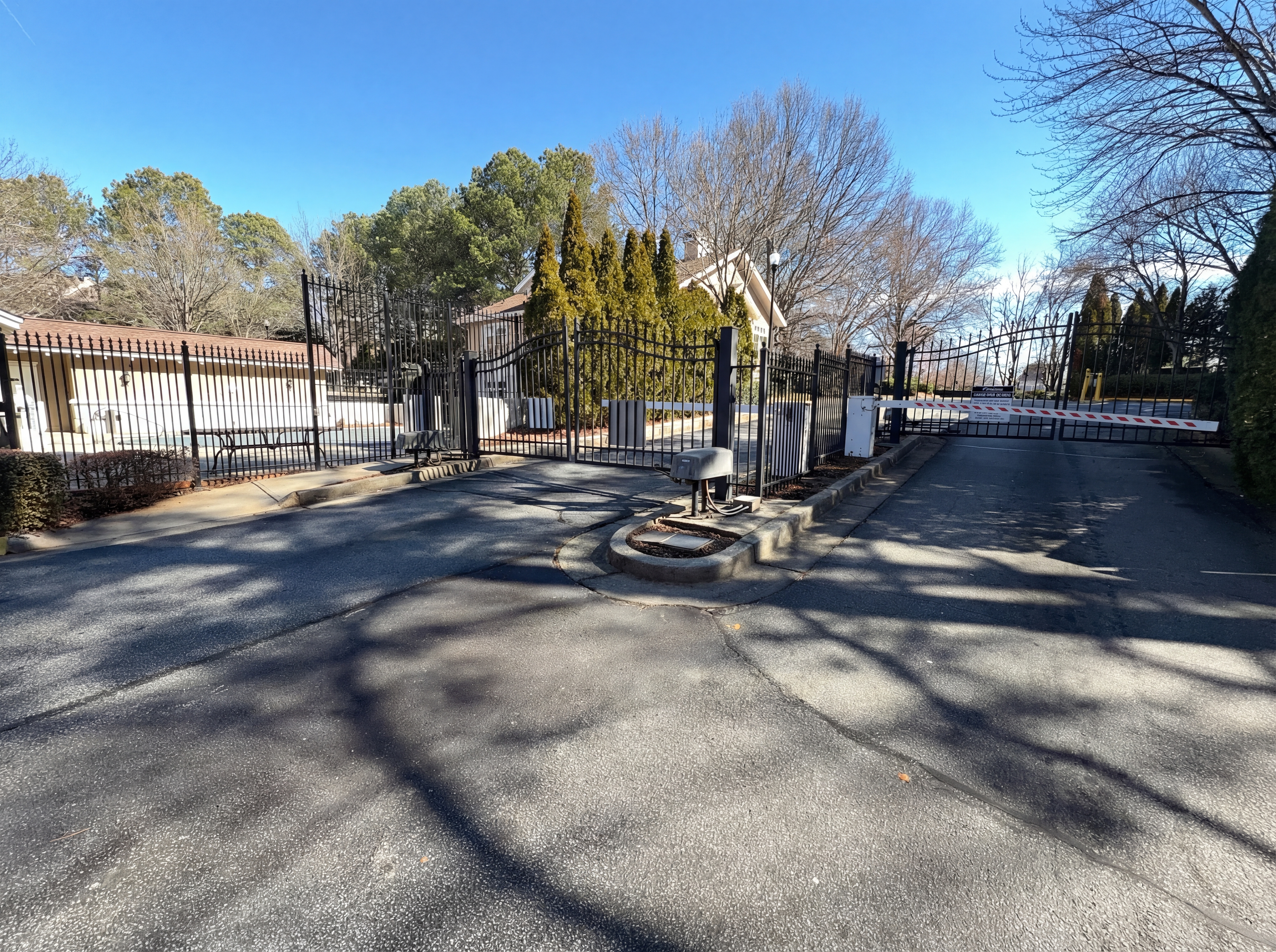 Photo 23 of 24 of 2700 Pine Tree Rd NE, Atlanta, GA