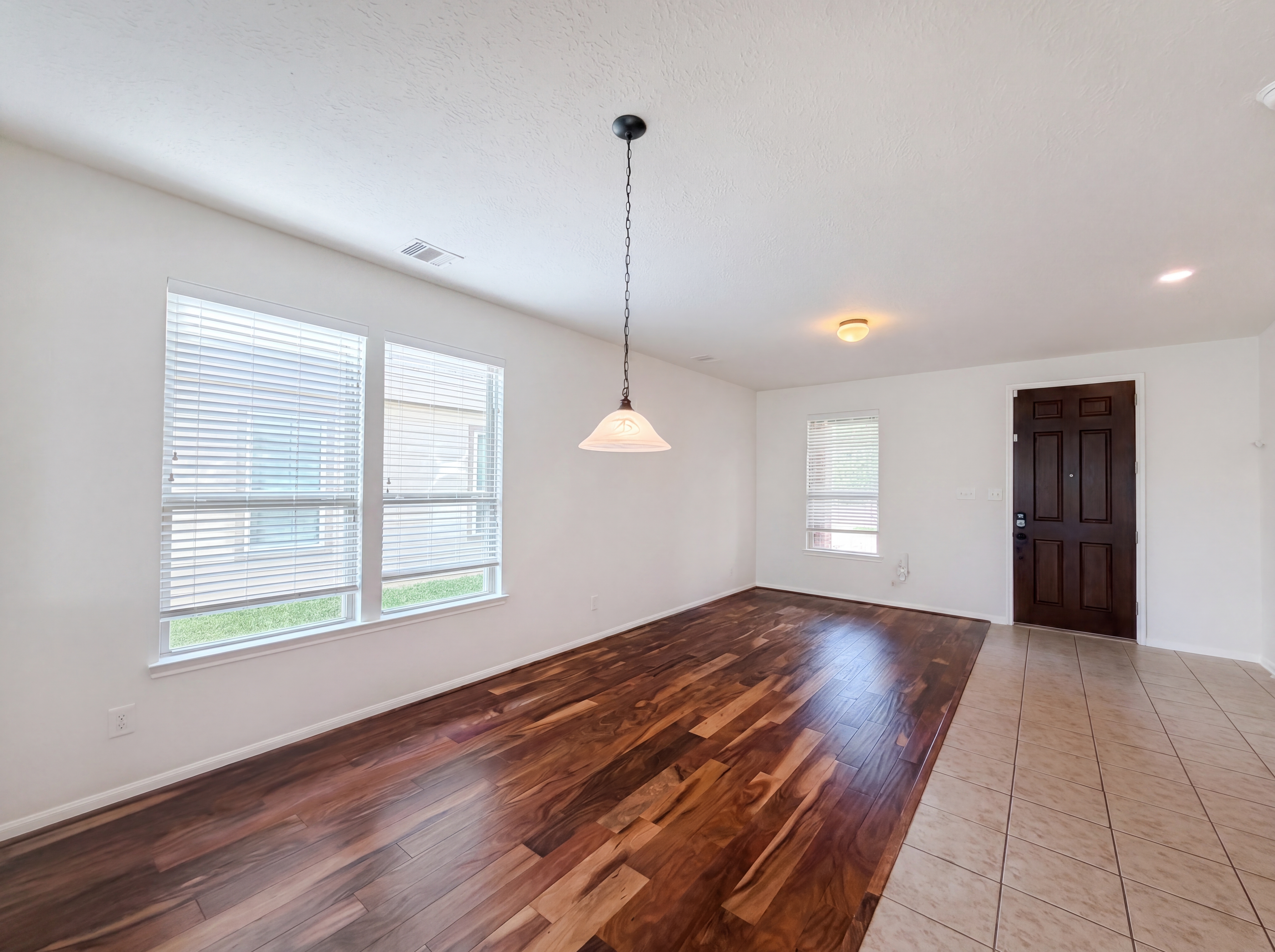 Photo 7 of 26 of 19022 Tower Rose Ct, Katy, TX