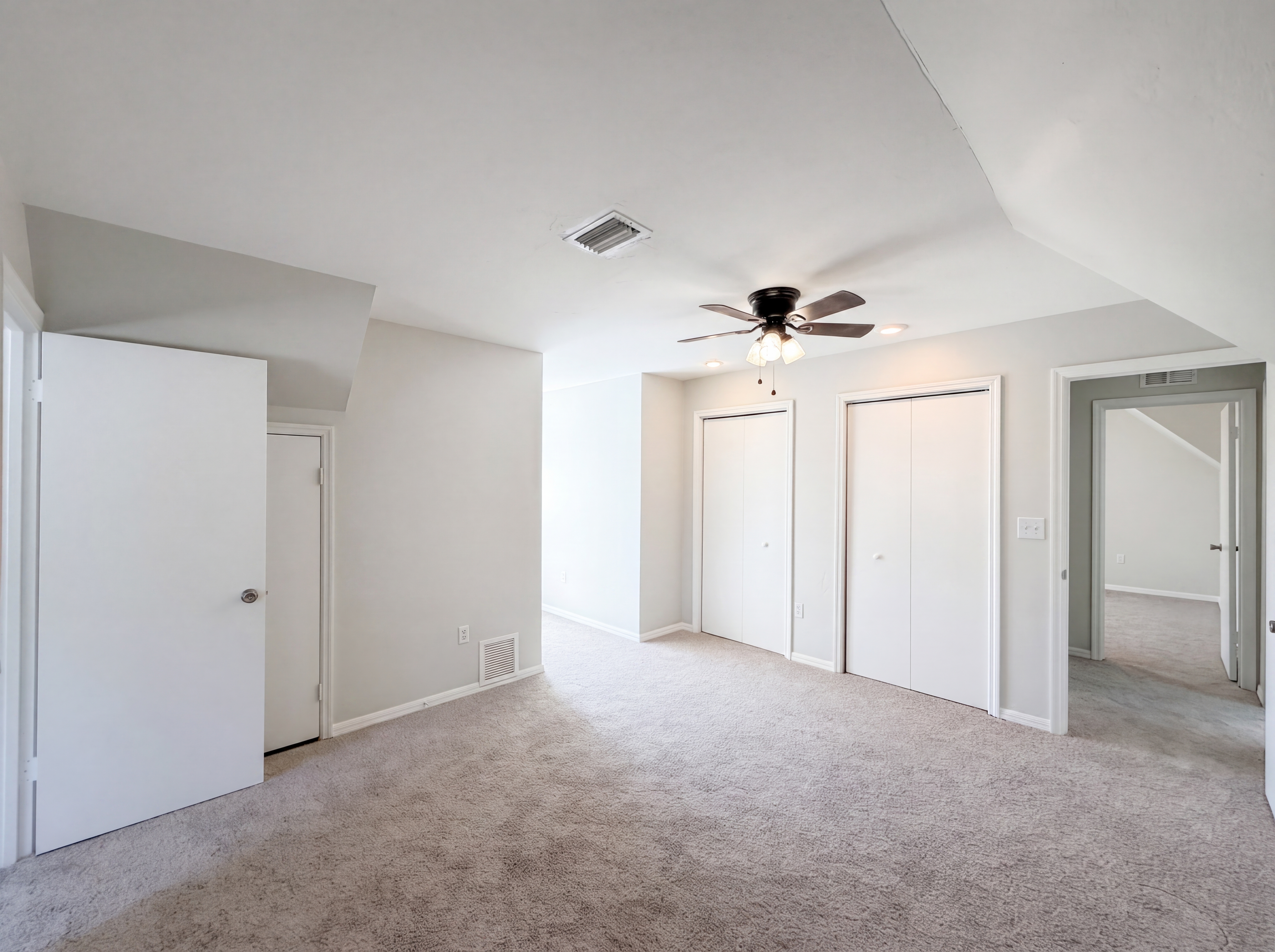 Photo 10 of 26 of 3226 NE 30th Ct, Ocala, FL