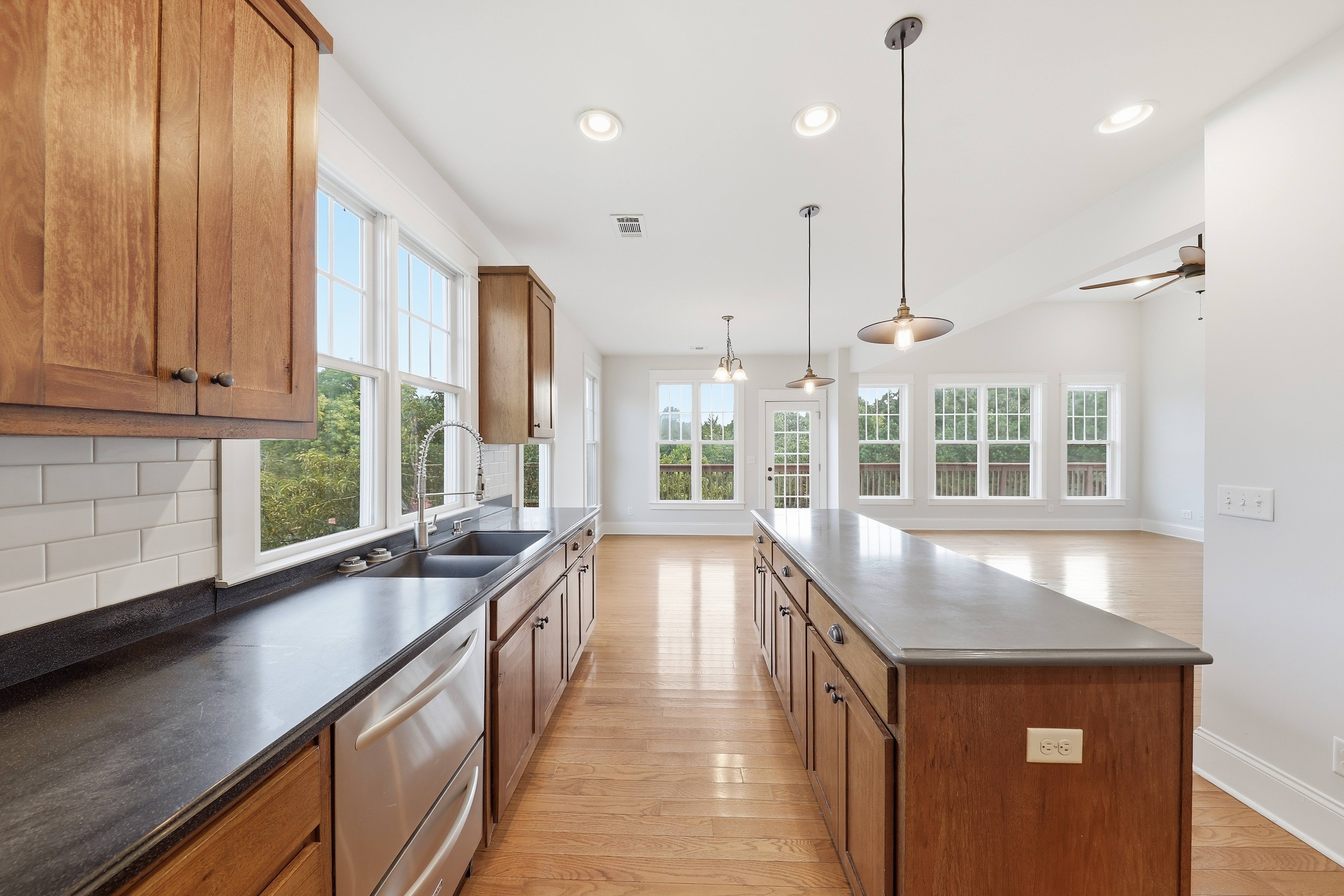 Photo 20 of 90 of 7226 Tyree Rd, Winston, GA
