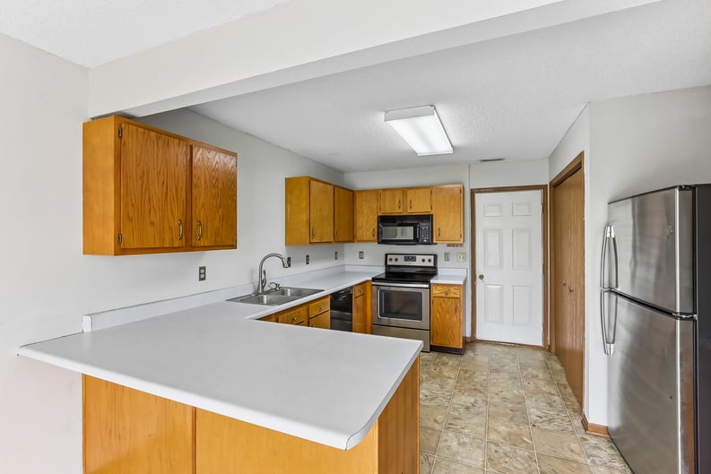 Property photo 2 of 165 Harts Ford Way